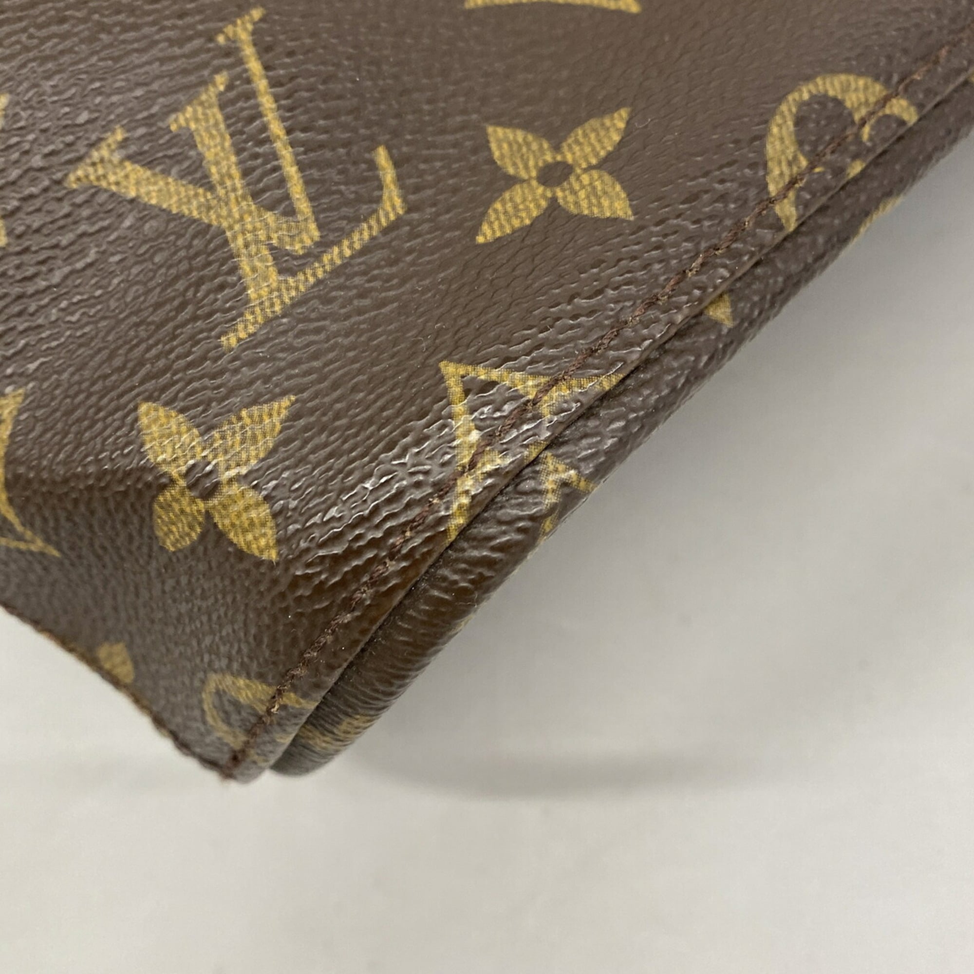 Louis Vuitton Brown Tote Bag (Pre-Owned)