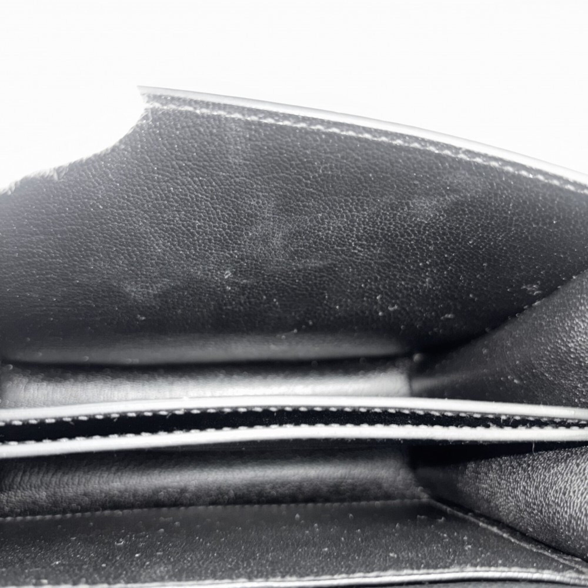 Hermes Black Leather Shoulder Bag (Pre-Owned)