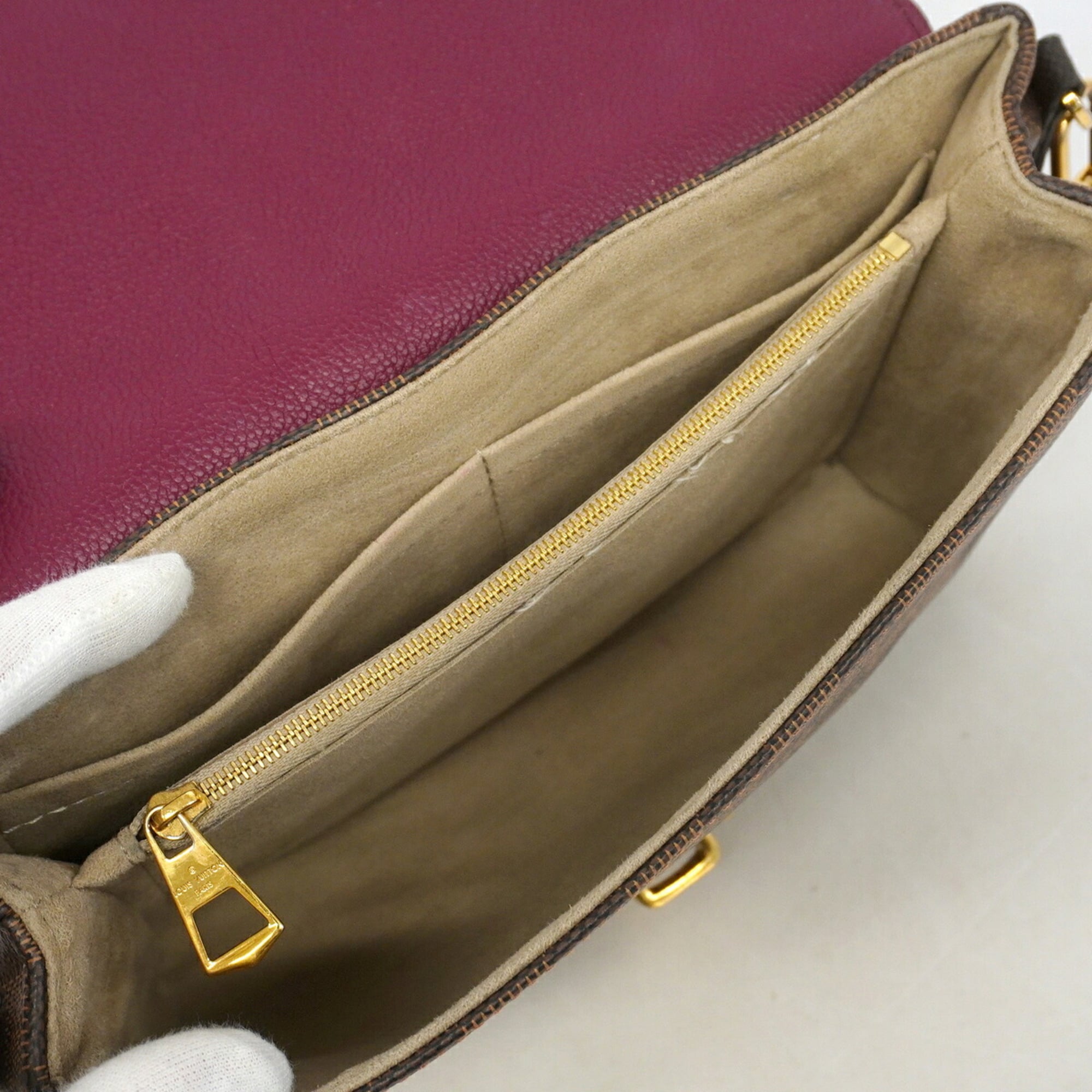 Louis Vuitton Ebene Raisin Shoulder Bag (Pre-Owned)