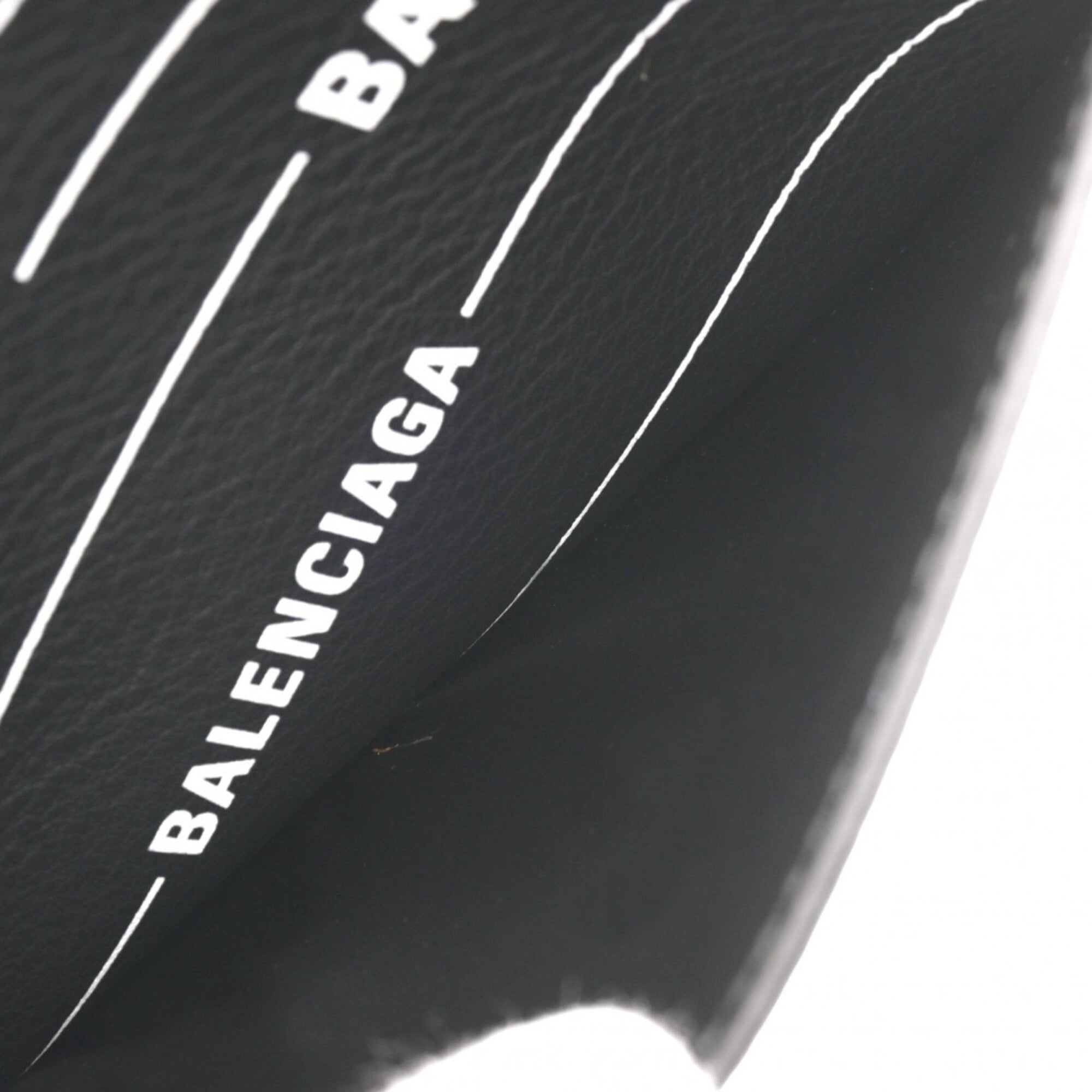 Balenciaga Black Leather Shoulder Bag (Pre-Owned)