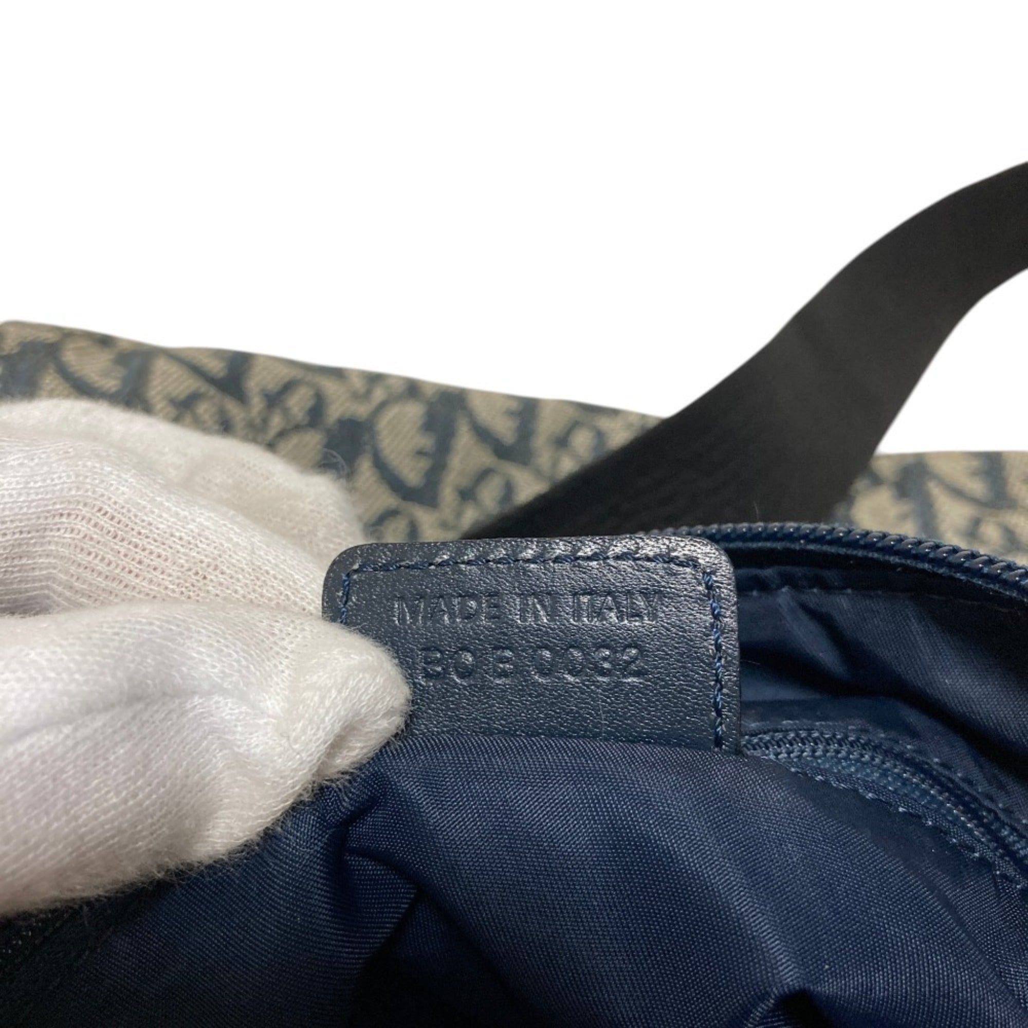Christian Dior Navy Canvas Shoulder Bag (Pre-Owned)