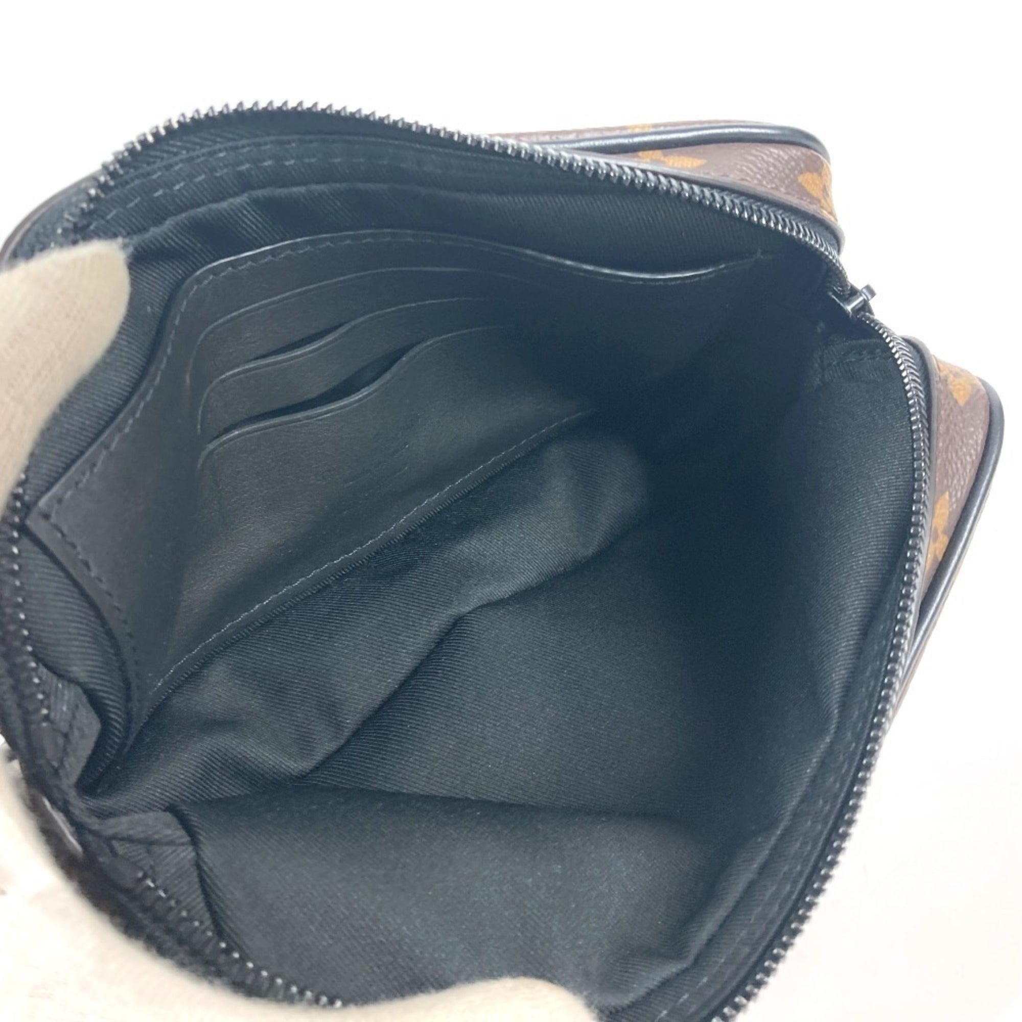 Louis Vuitton Black Brown Orange Monogram Clutch Bag Pochette Pouch (Pre-Owned)