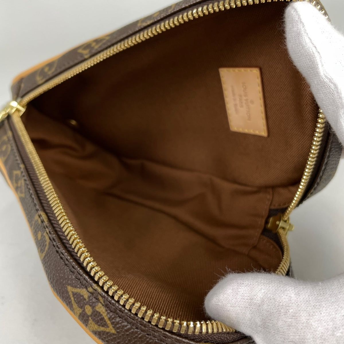 Louis Vuitton Brown Monogram Shoulder Bag Sling Bag (Pre-Owned)