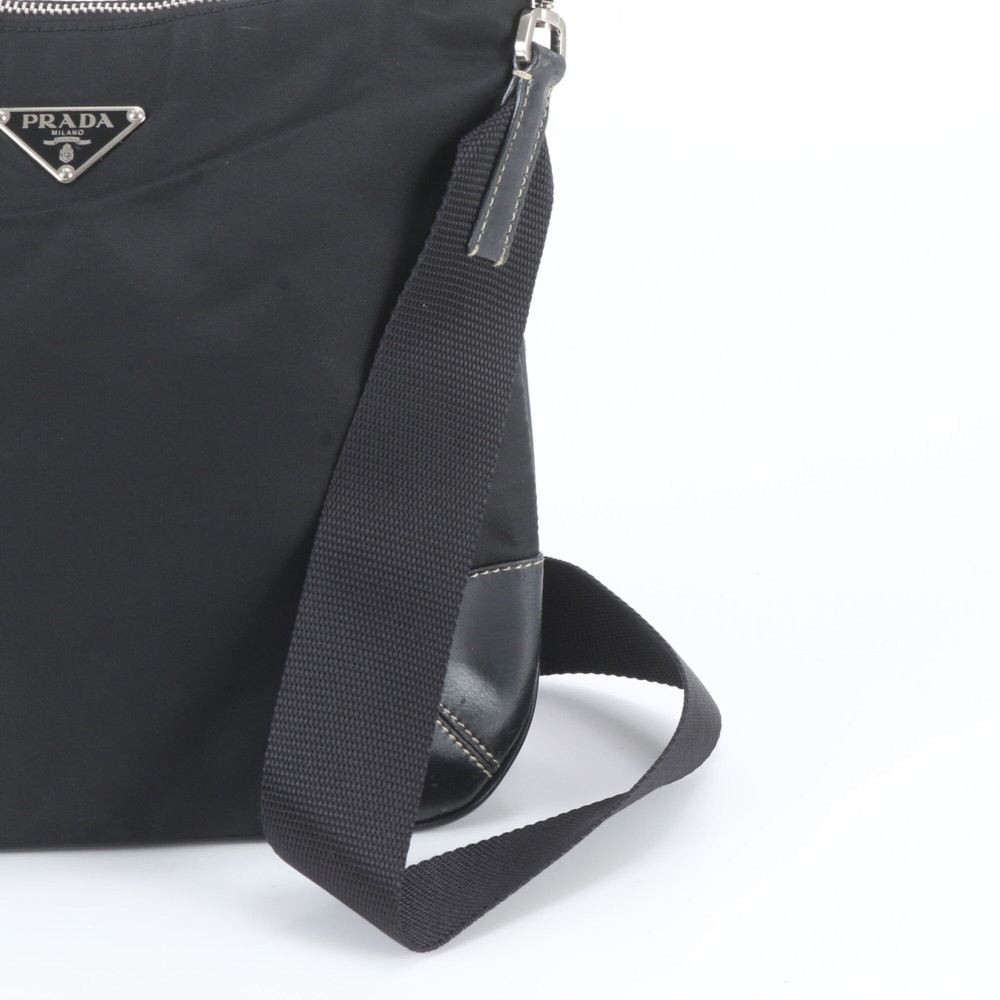 Prada Black Messenger Bag Shoulder Bag (Pre-Owned)