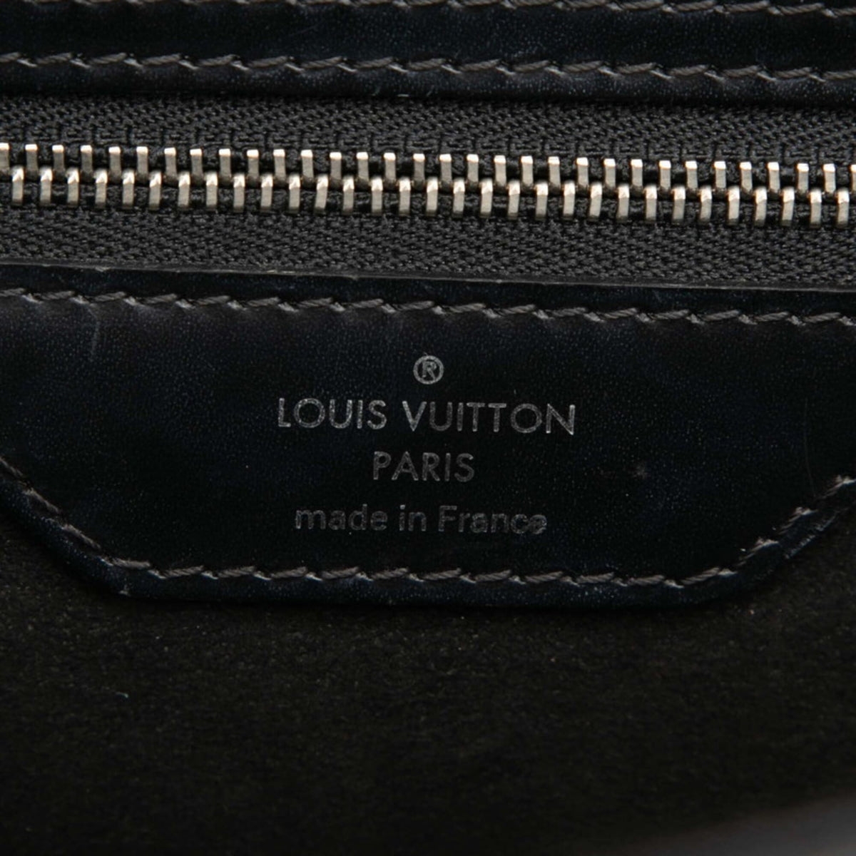 Louis Vuitton Black Noir Leather Handbag Shoulder Bag (Pre-Owned)