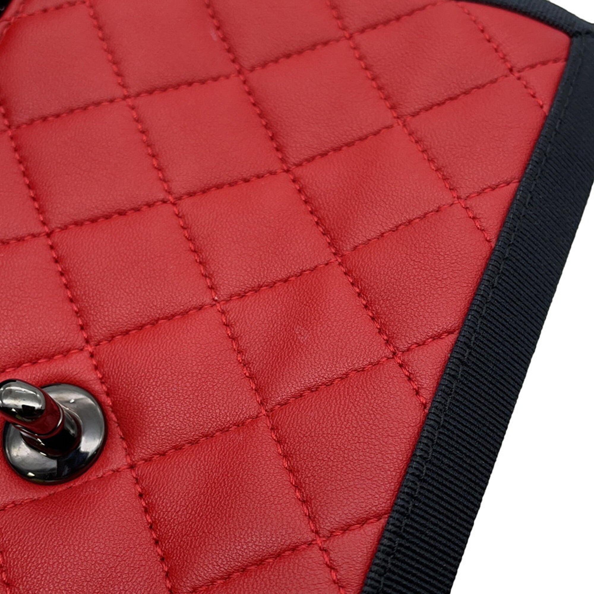 Chanel Black Red Color Leather Shoulder Bag (Pre-Owned)