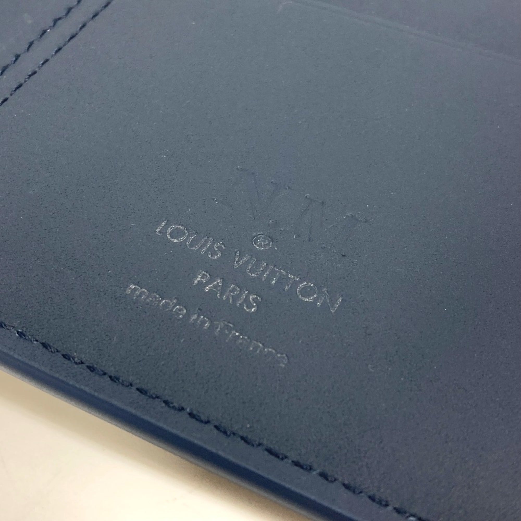Louis Vuitton Navy Leather Long Wallet (Bi-Fold) (Pre-Owned)