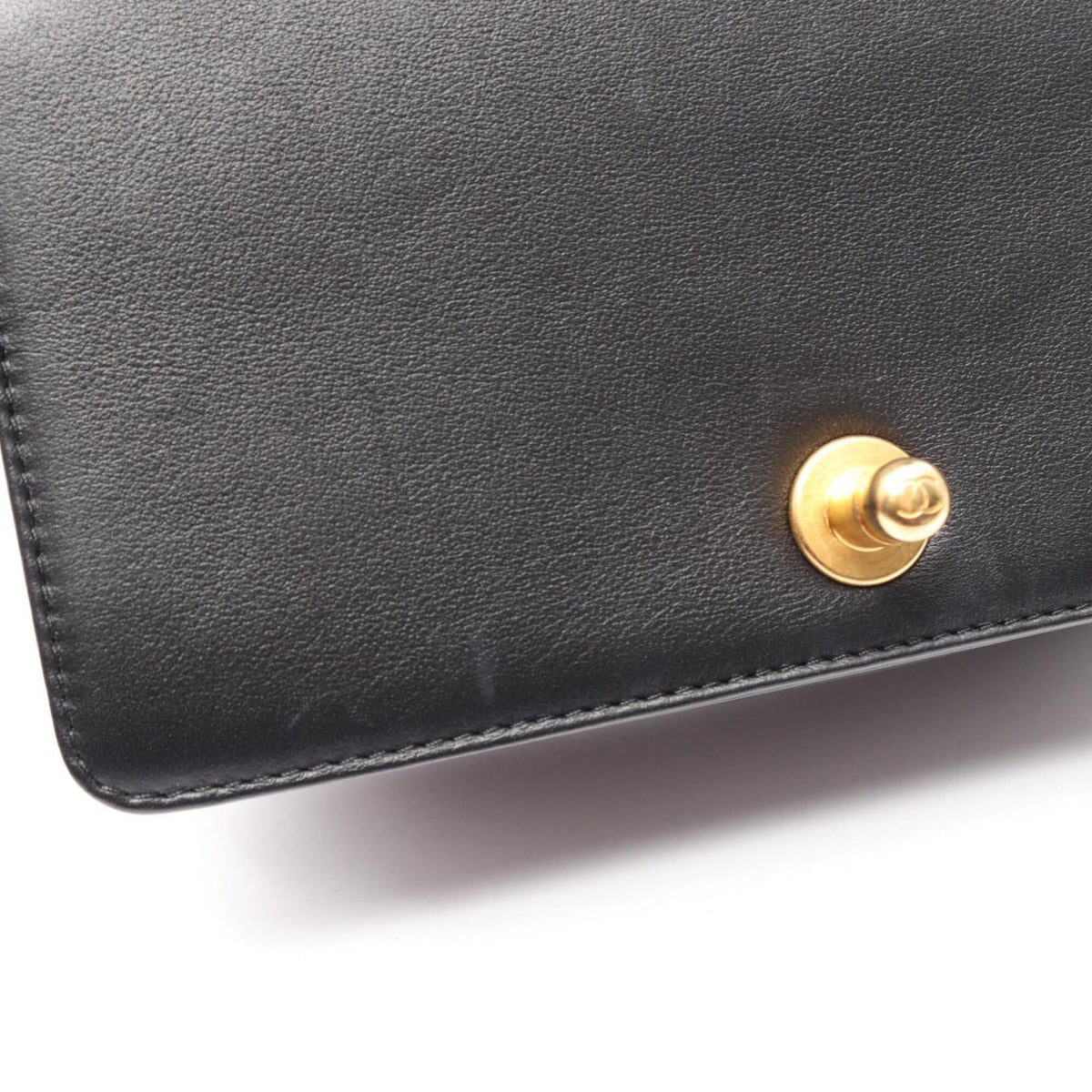 Chanel Black Leather Handbag Shoulder Bag (Pre-Owned)