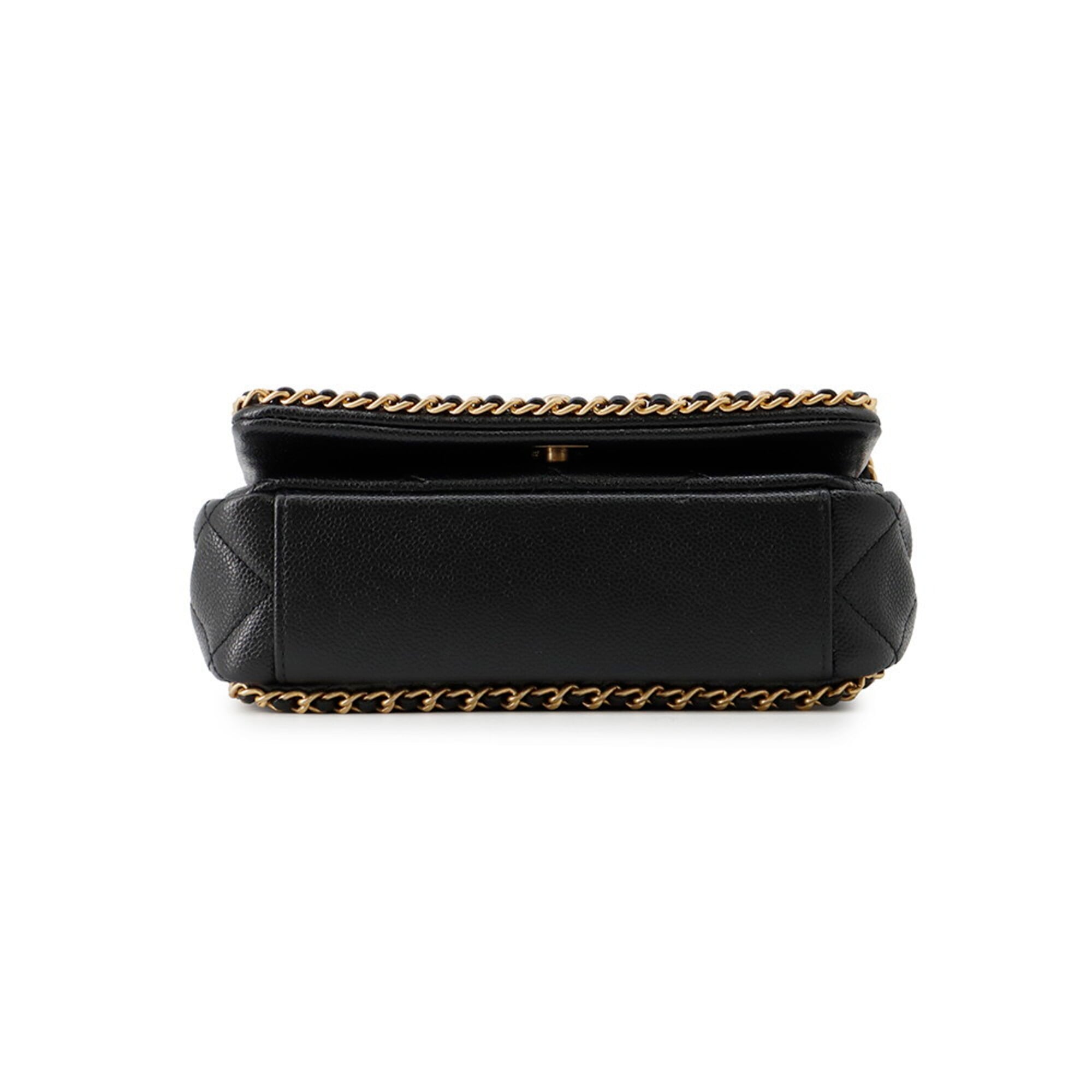 Chanel Matelasse Black Grained Calfskin Handbag Shoulder Bag (Pre-Owned)