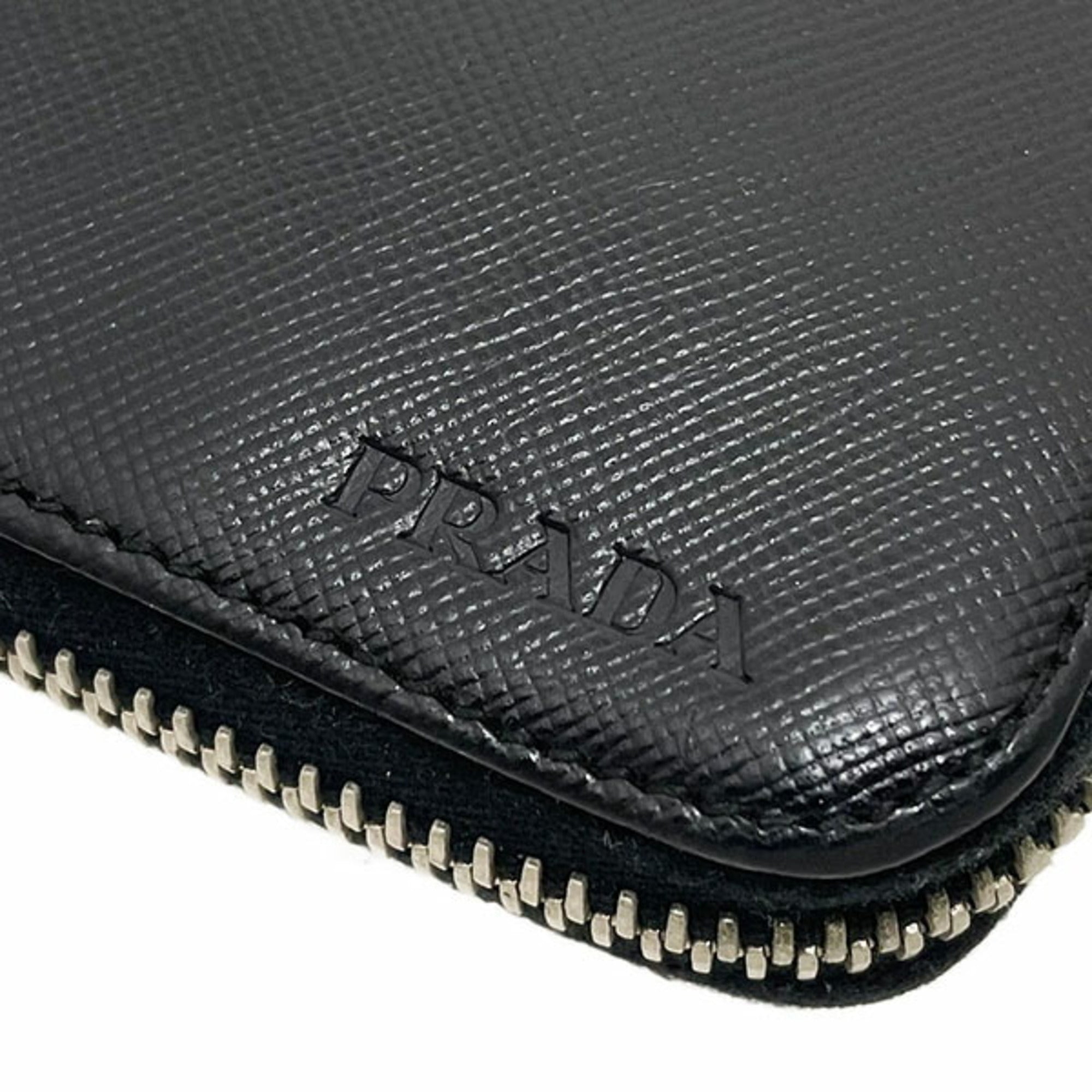 Prada Black Leather Long Wallet (Bi-Fold) (Pre-Owned)