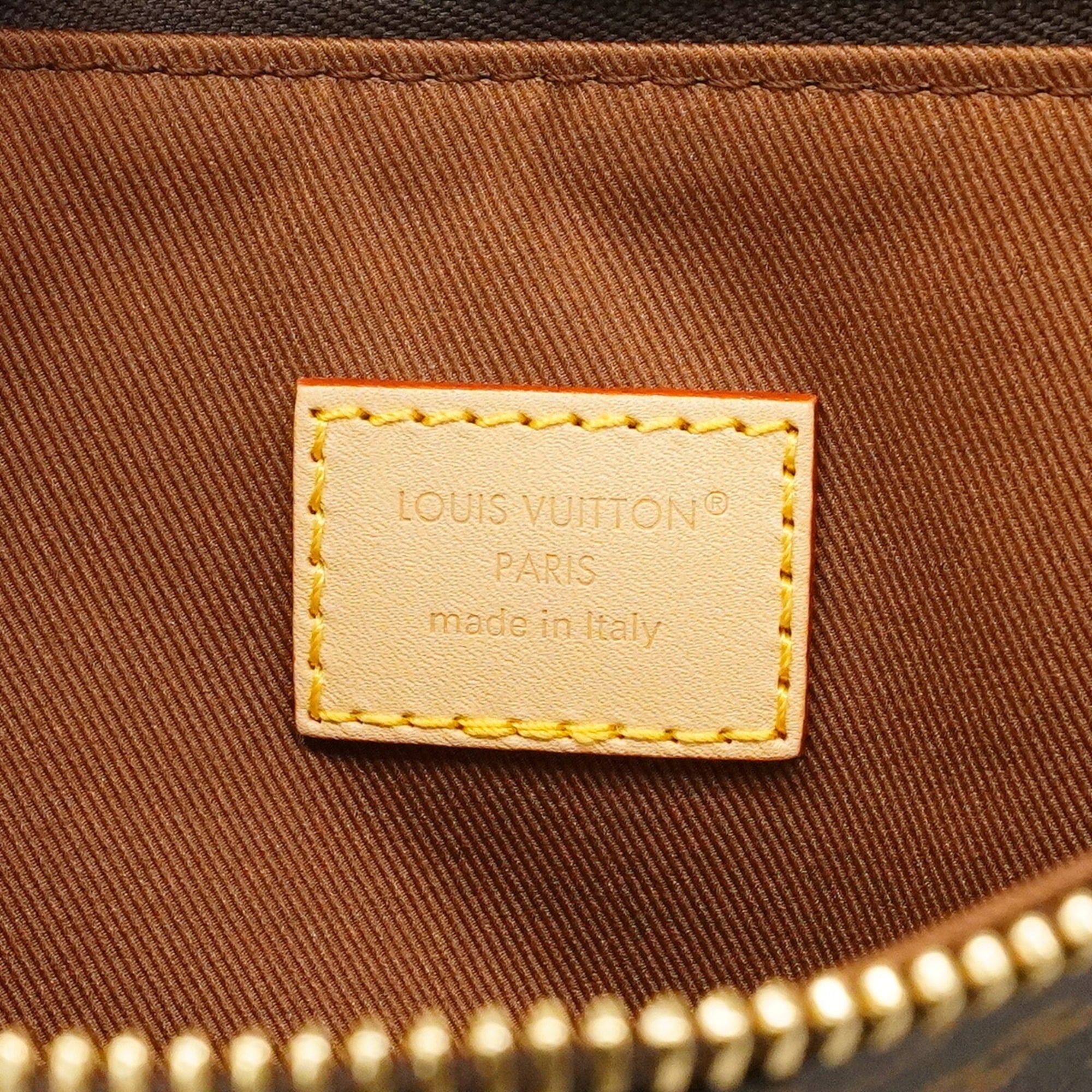 Louis Vuitton Brown Shoulder Bag (Pre-Owned)