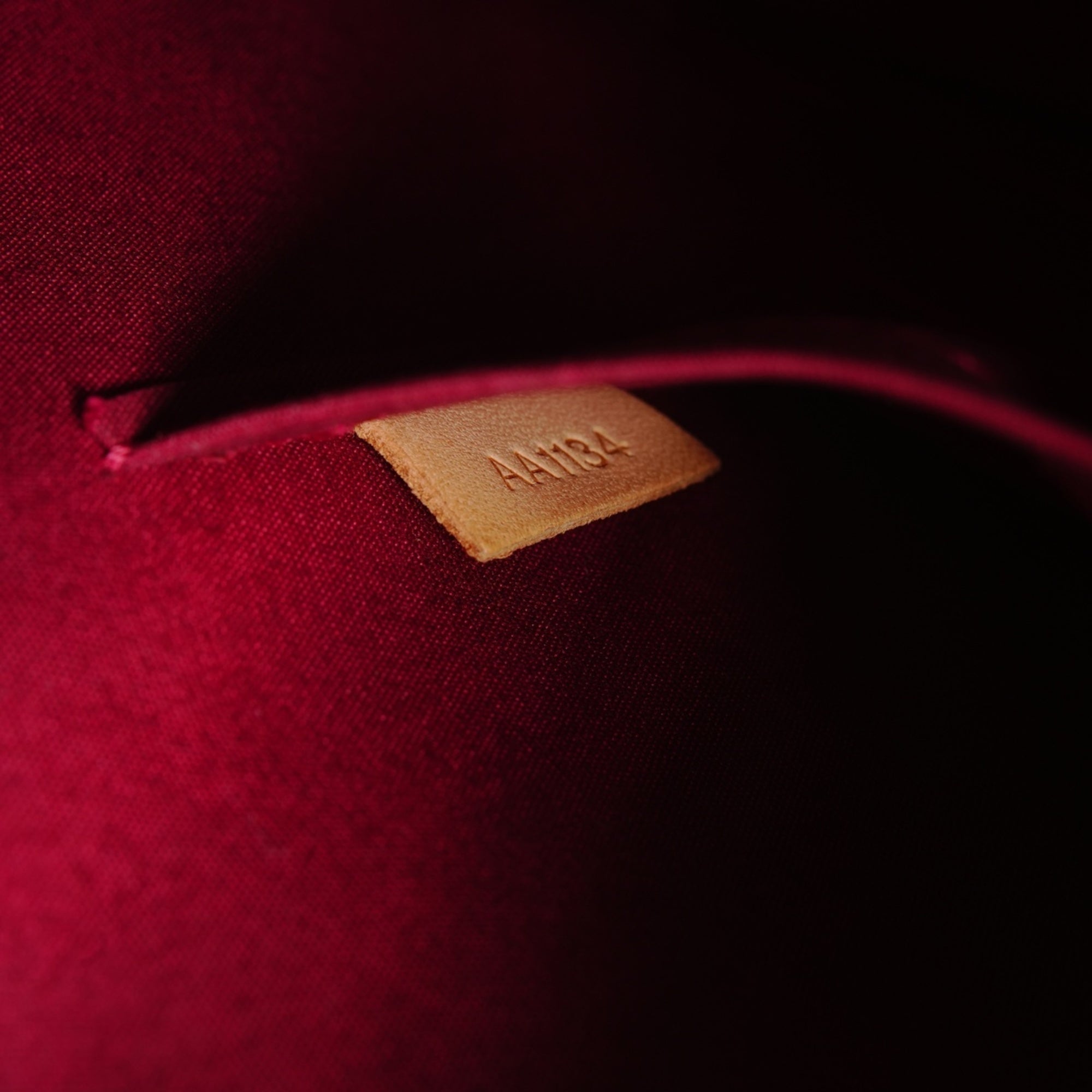 Louis Vuitton Monogram Red Color Monogram Vernis Handbag (Pre-Owned)