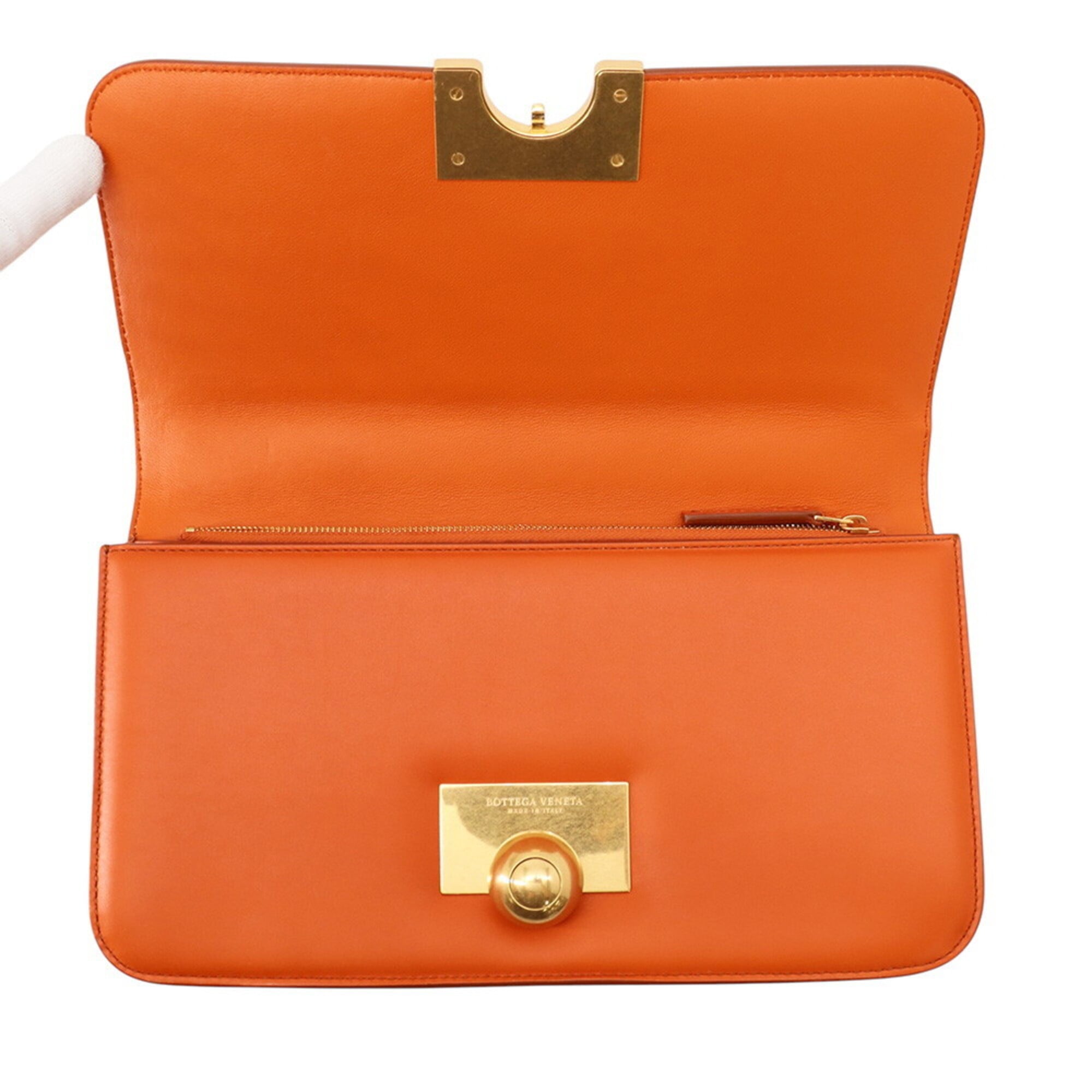 Bottega Veneta Orange Leather Shoulder Bag (Pre-Owned)