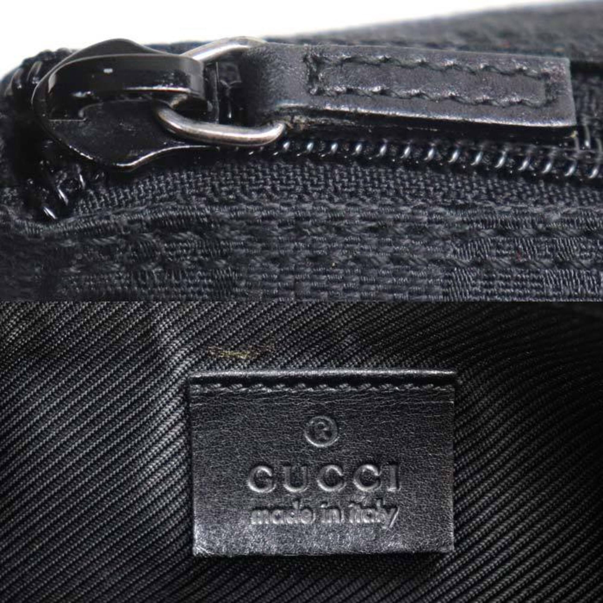 Gucci Black Gg Canvas Handbag Pouch (Pre-Owned)