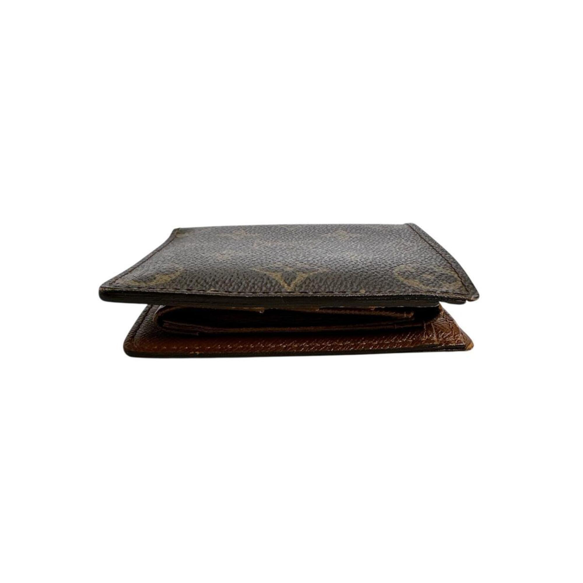 Louis Vuitton Monogram Brown Monogram Wallet (Bi-Fold) (Pre-Owned)