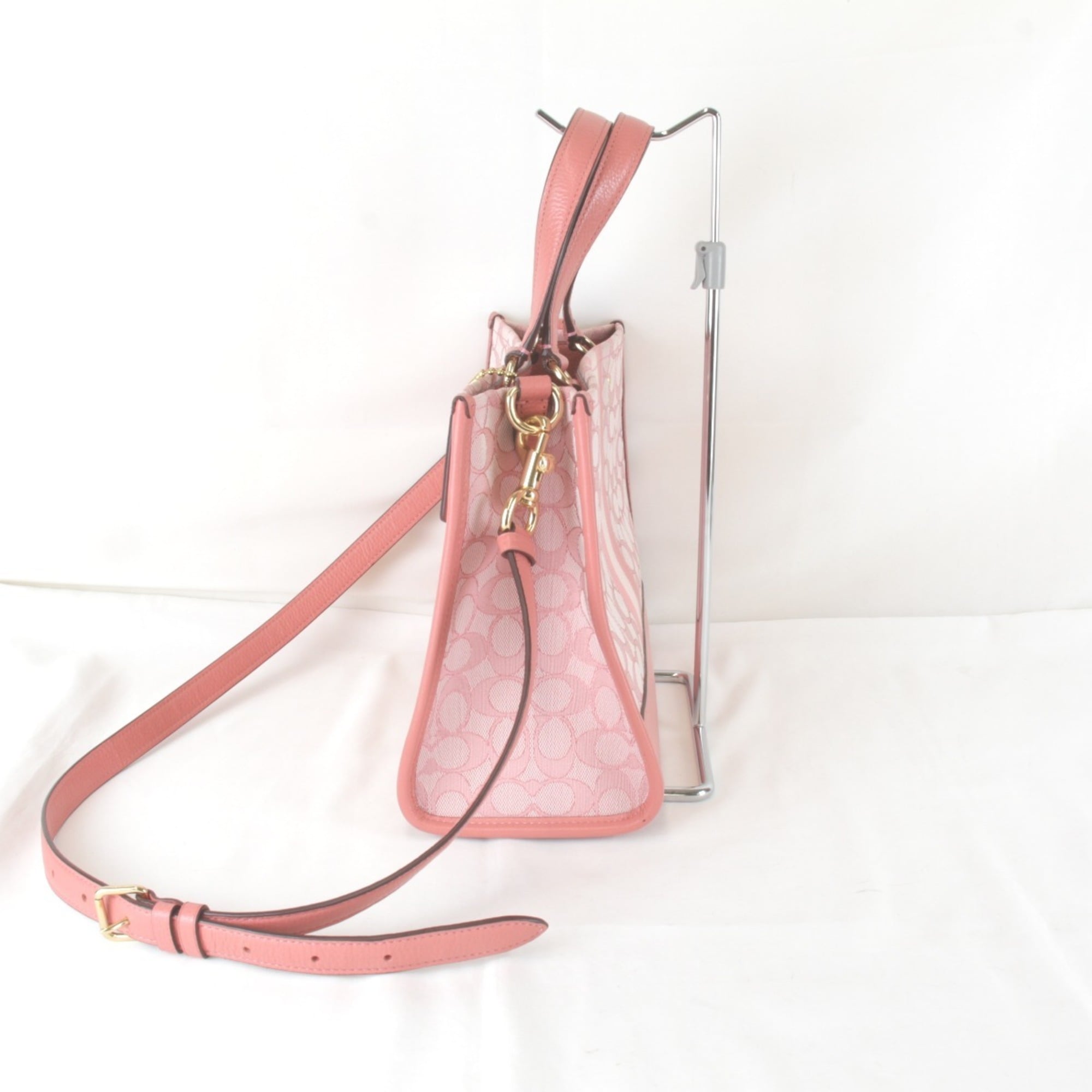 Coach Pink Canvas Leather Shoulder Bag (Pre-Owned)