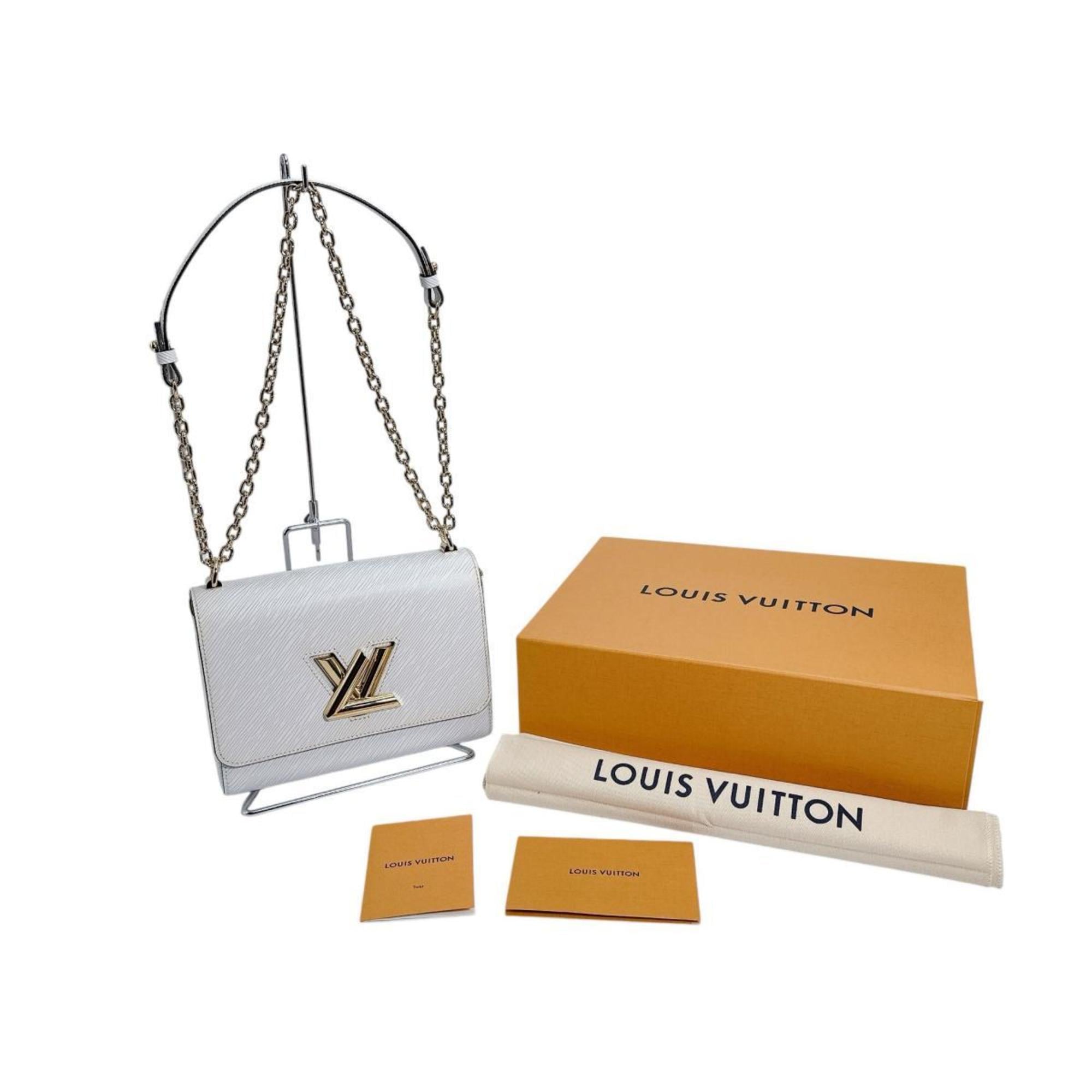 Louis Vuitton Epi Blanc Epi Leather Shoulder Bag (Pre-Owned)