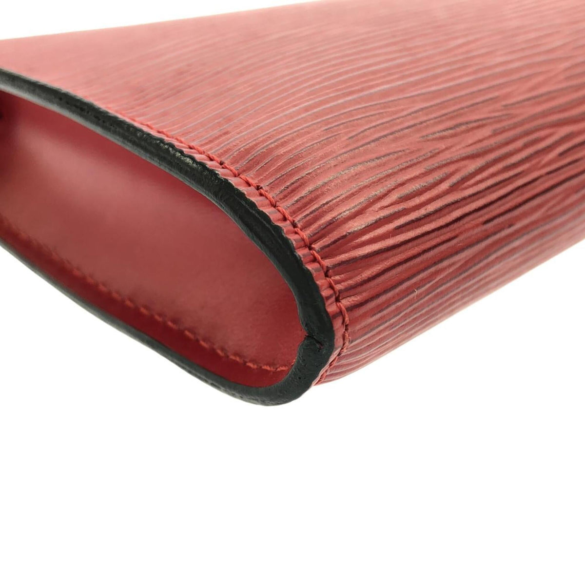 Louis Vuitton Red Color Leather Pochette Pouch (Pre-Owned)