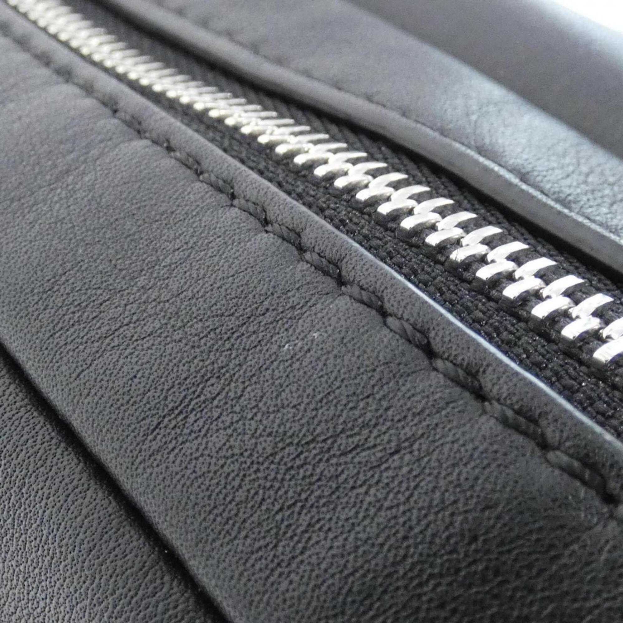 Loewe Black Leather Messenger Bag Shoulder Bag (Pre-Owned)