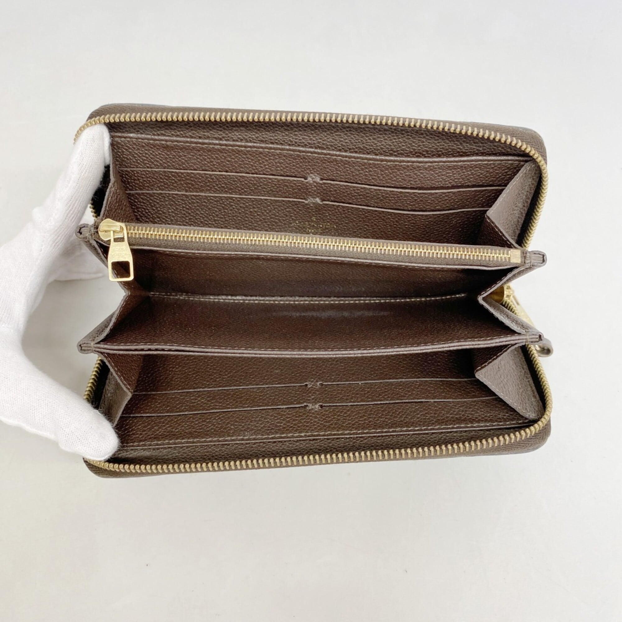 Louis Vuitton Earth Long Wallet (Bi-Fold) (Pre-Owned)