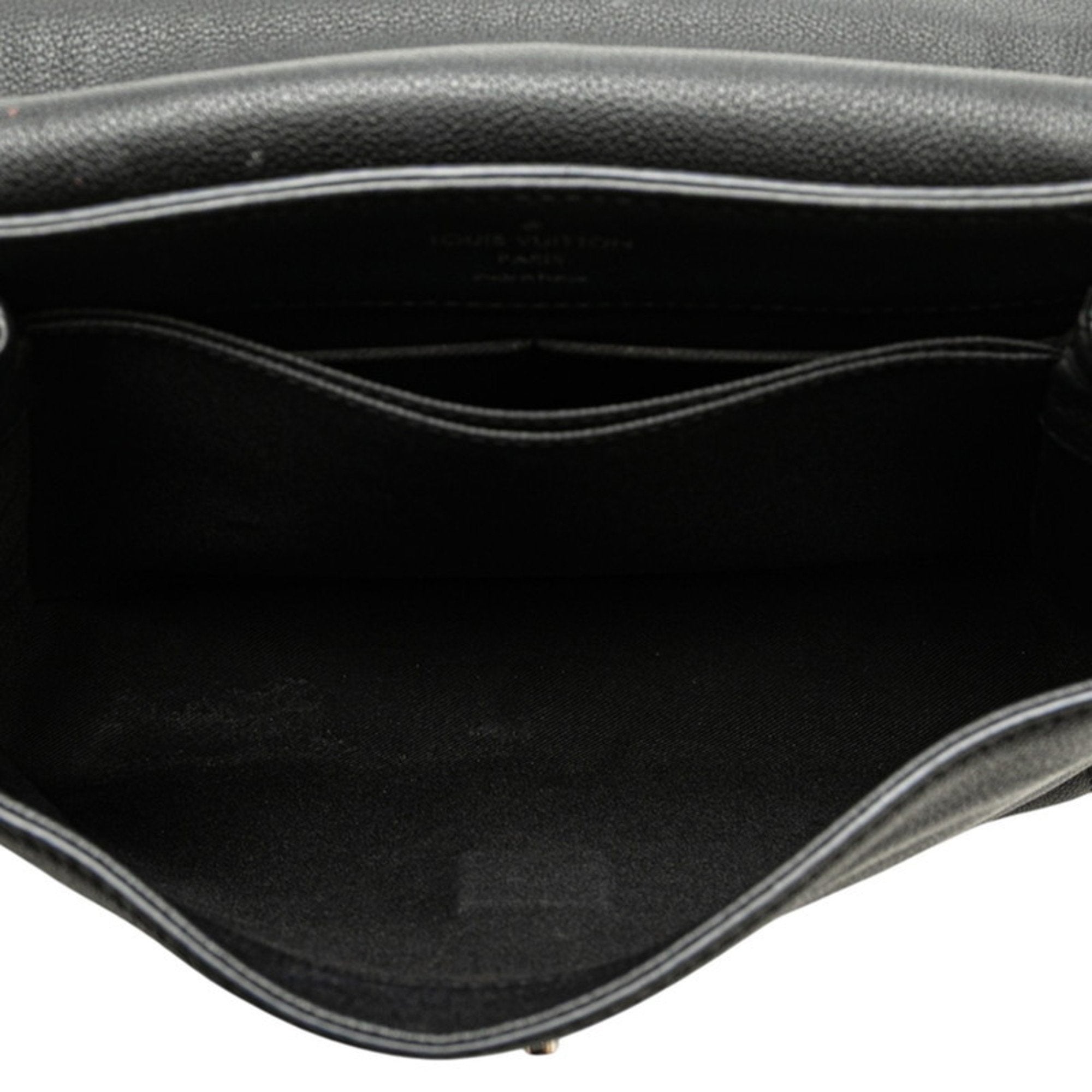 Louis Vuitton Lockme Ii Black Noir Leather Handbag Shoulder Bag (Pre-Owned)