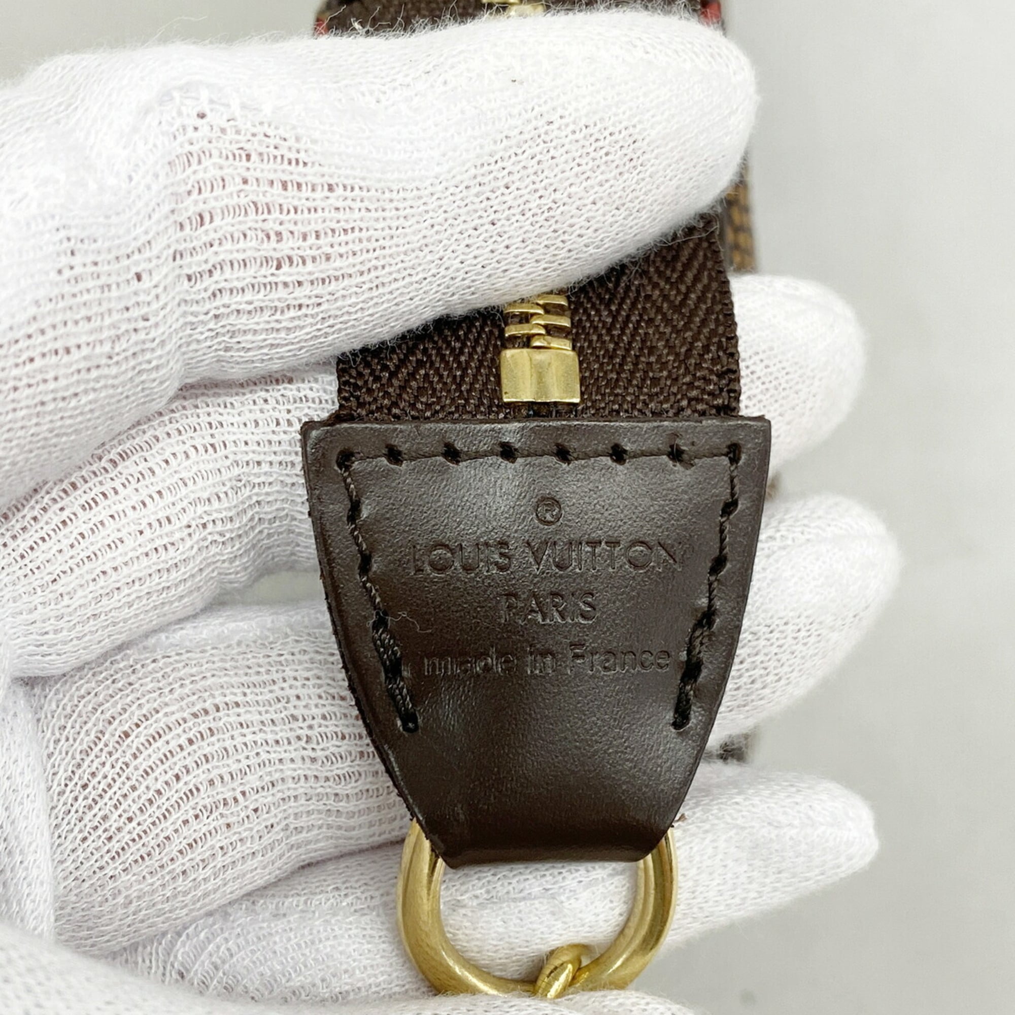 Louis Vuitton Ebene Handbag (Pre-Owned)
