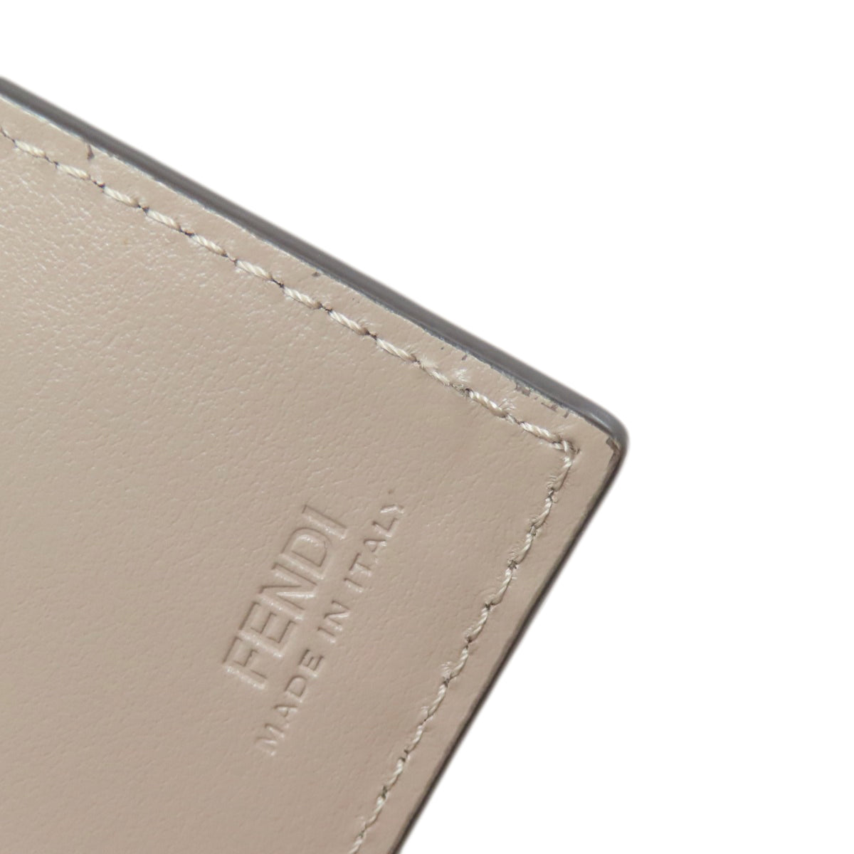 Fendi Beige Leather Wallet (Bi-Fold) (Pre-Owned)