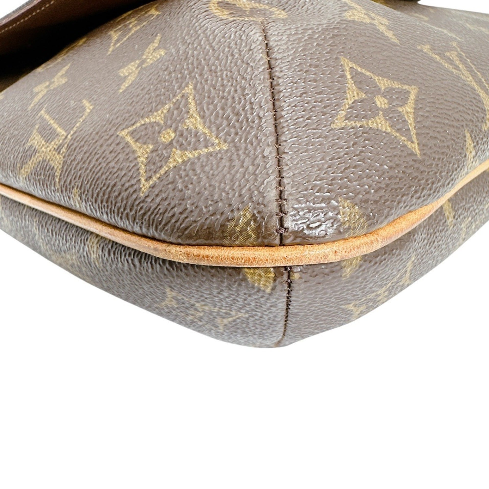 Louis Vuitton Brown Monogram Canvas Shoulder Bag (Pre-Owned)