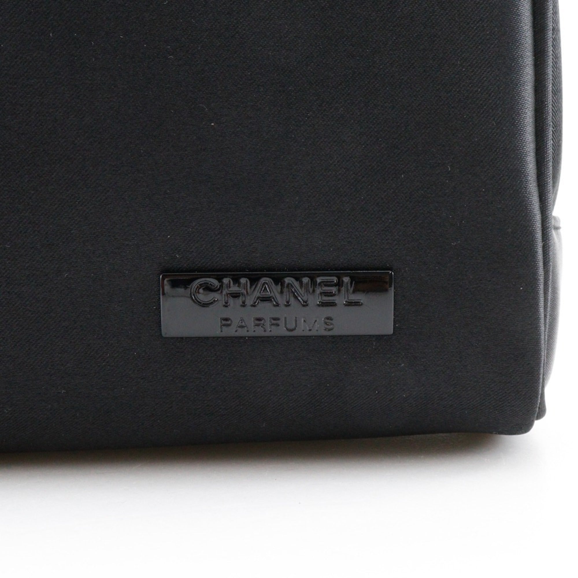 Chanel Black Nylon Pouch (Pre-Owned)