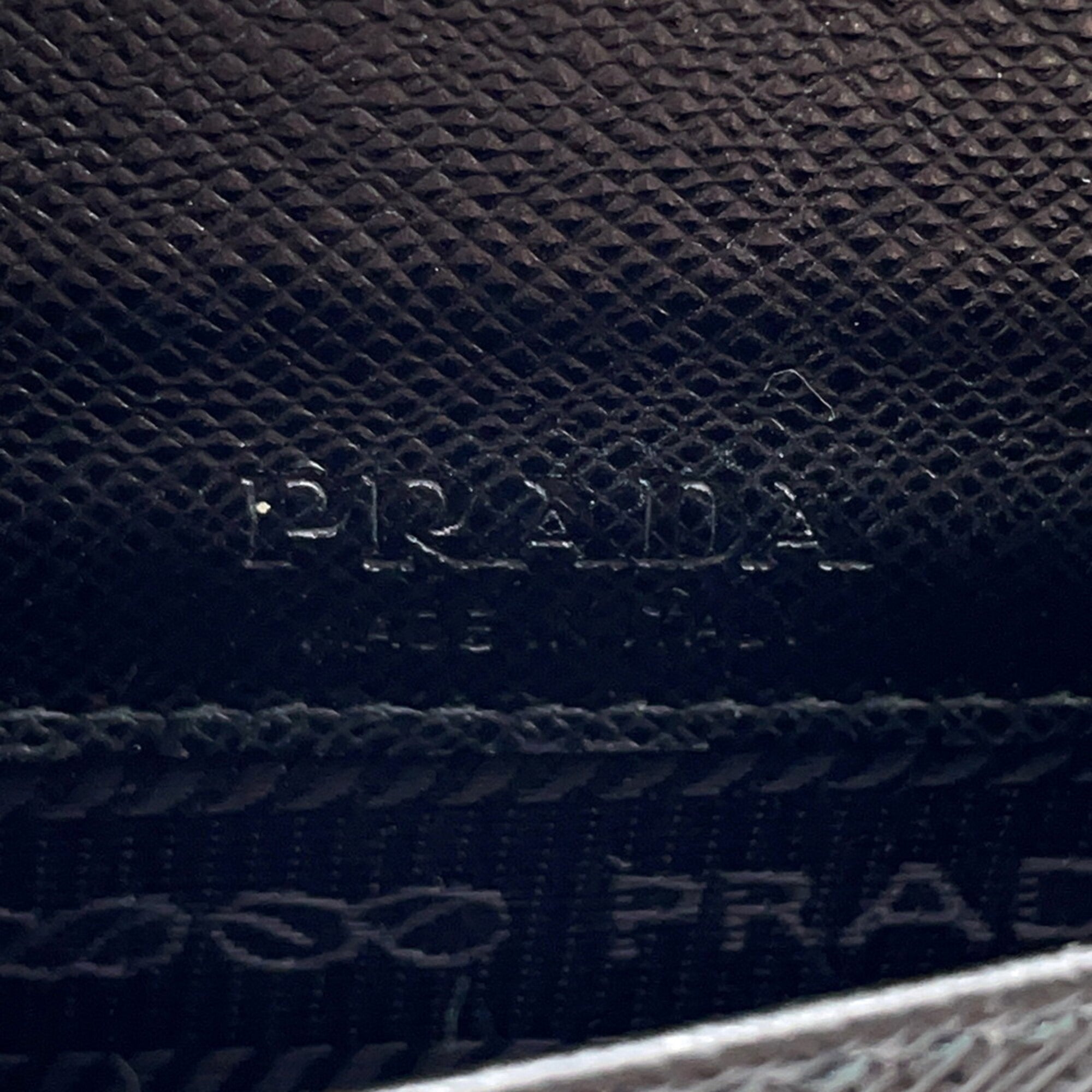 Prada Black Purple Saffiano Handbag (Pre-Owned)