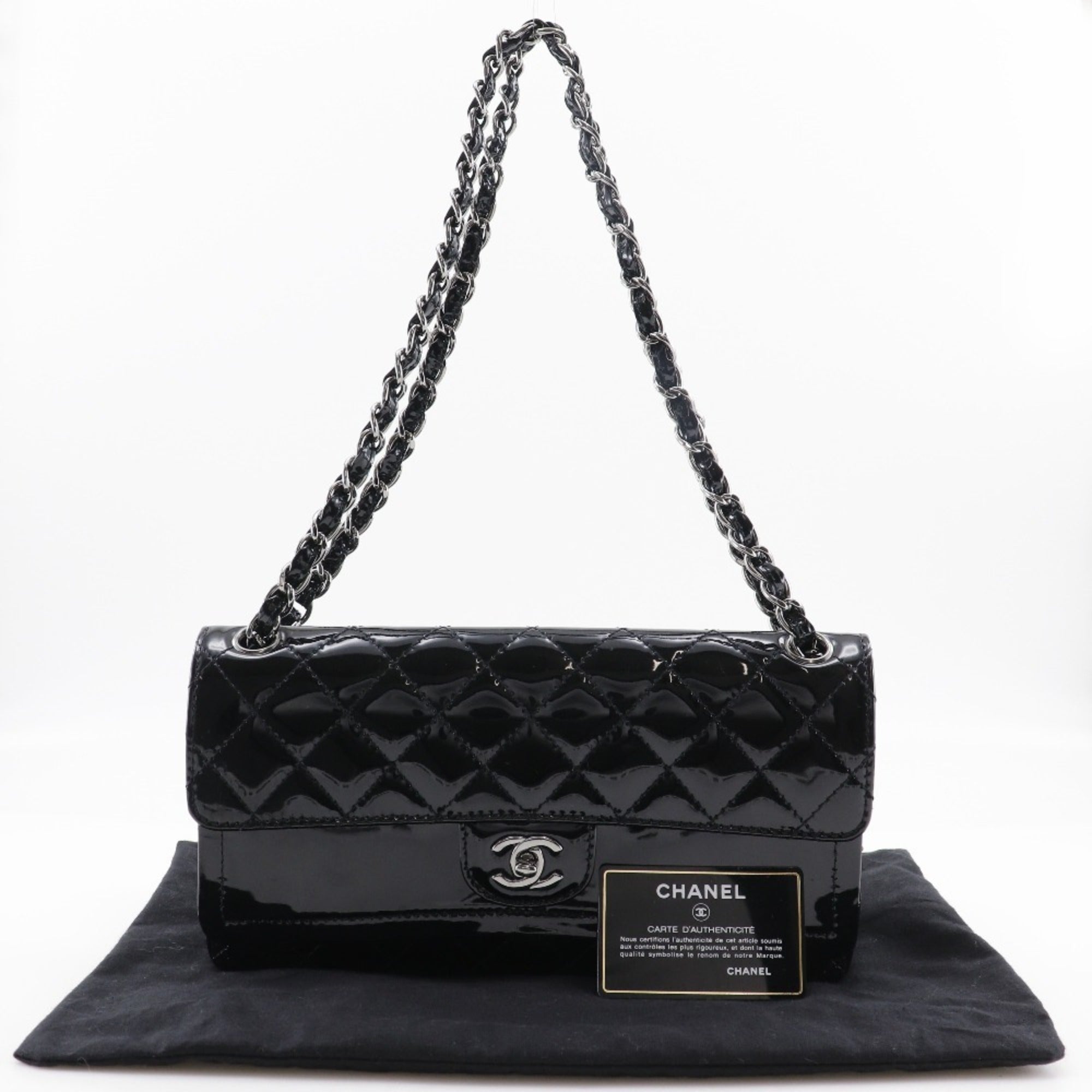 Chanel Black Patent Leather Shoulder Bag (Pre-Owned)