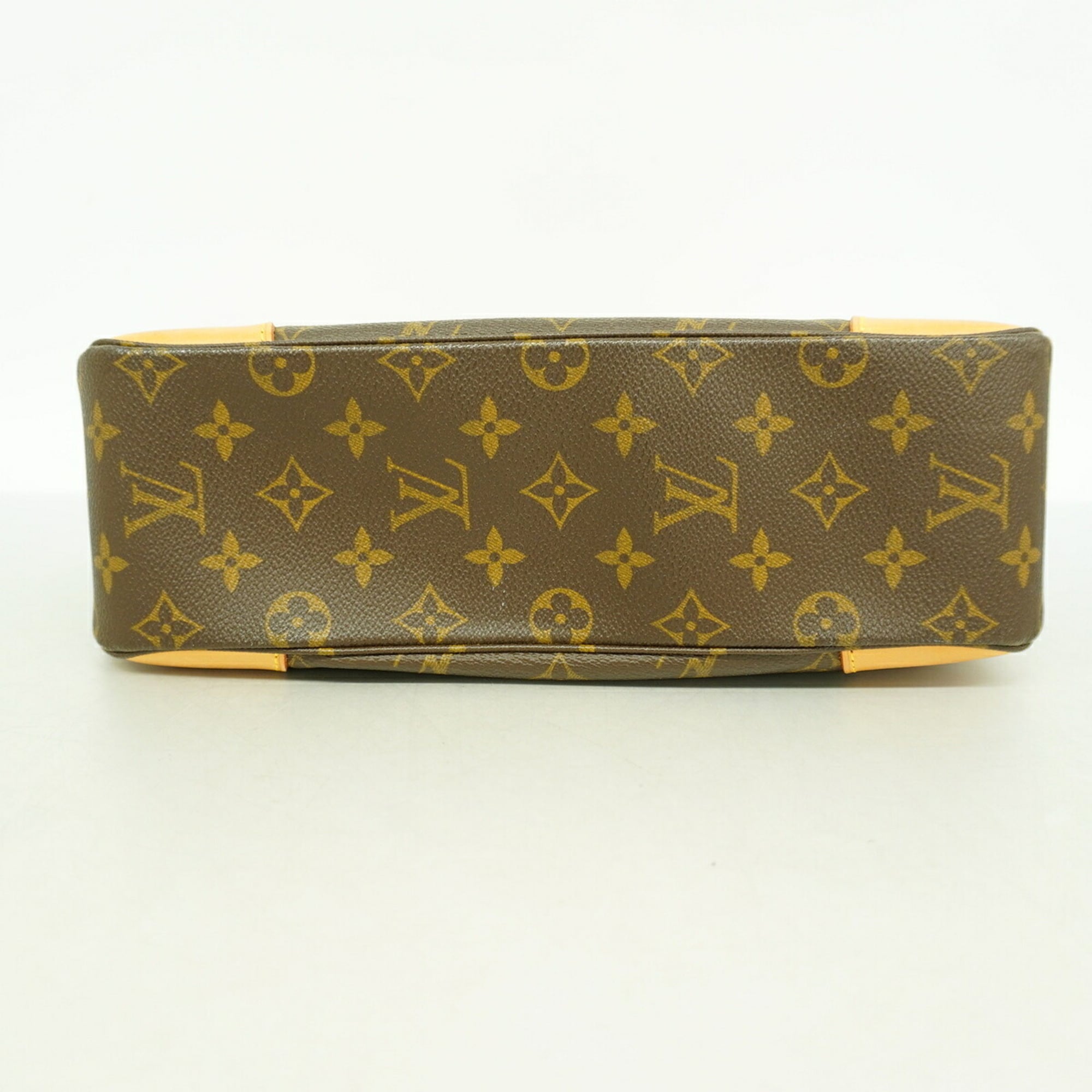 Louis Vuitton Brown Shoulder Bag (Pre-Owned)