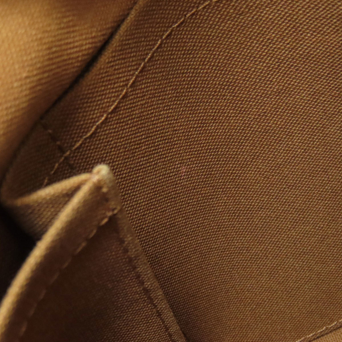 Louis Vuitton Brown Monogram Monogram Canvas Shoulder Bag (Pre-Owned)