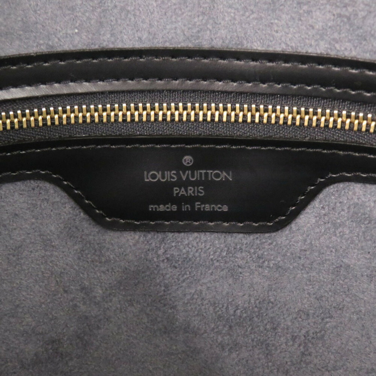 Louis Vuitton Black Epi Leather Shoulder Bag (Pre-Owned)