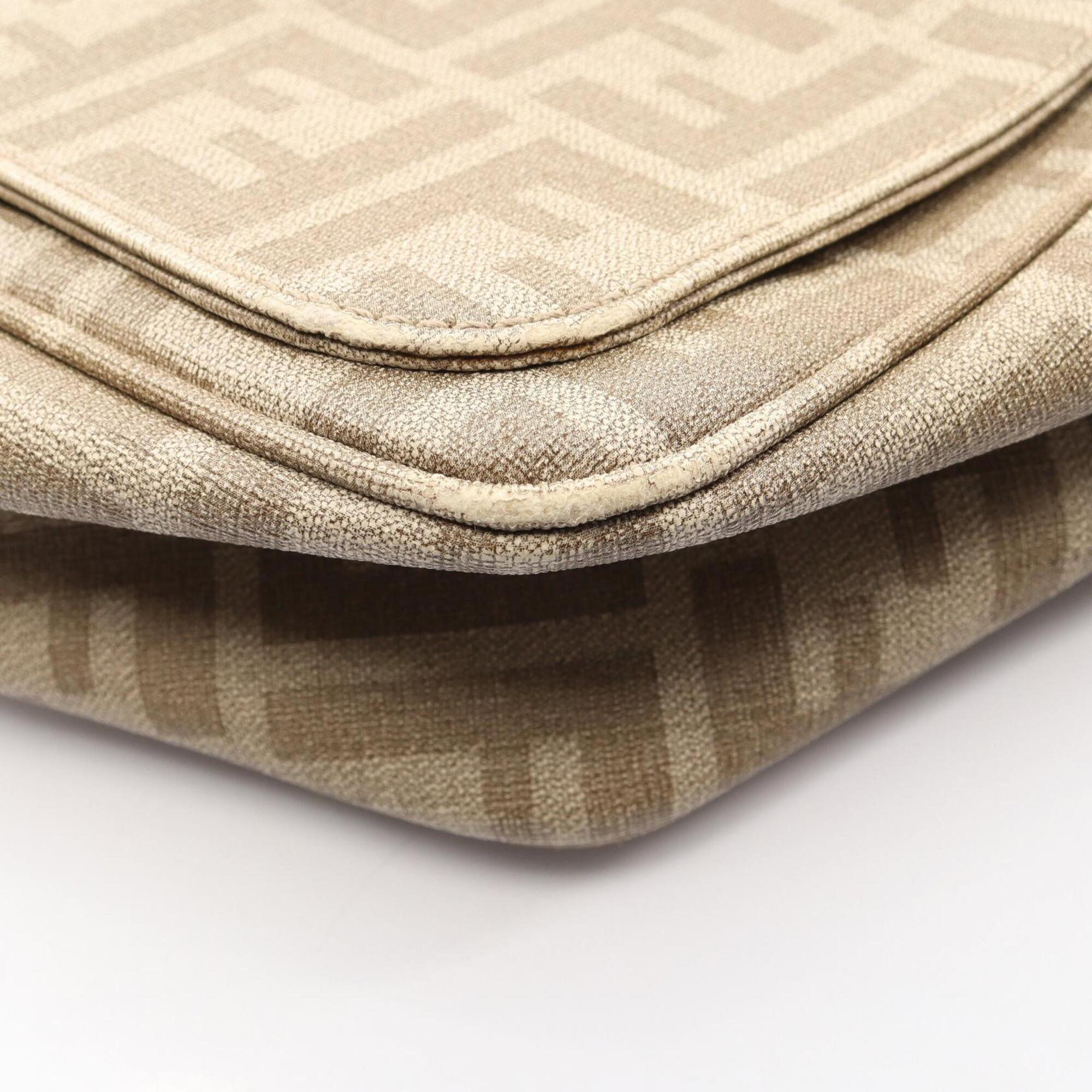 Fendi Beige Coated Canvas Shoulder Bag (Pre-Owned)