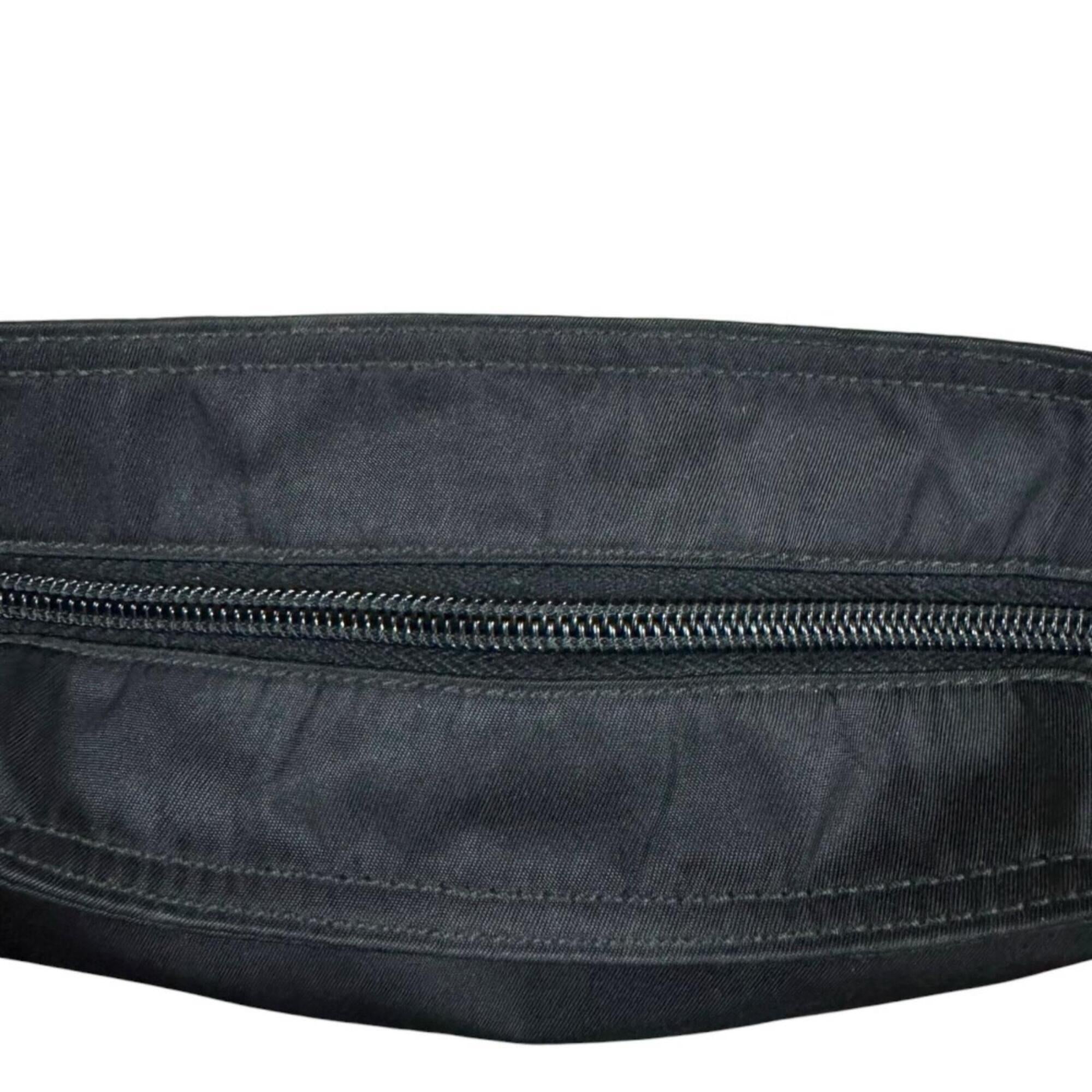 Prada Black Nylon Shoulder Bag (Pre-Owned)