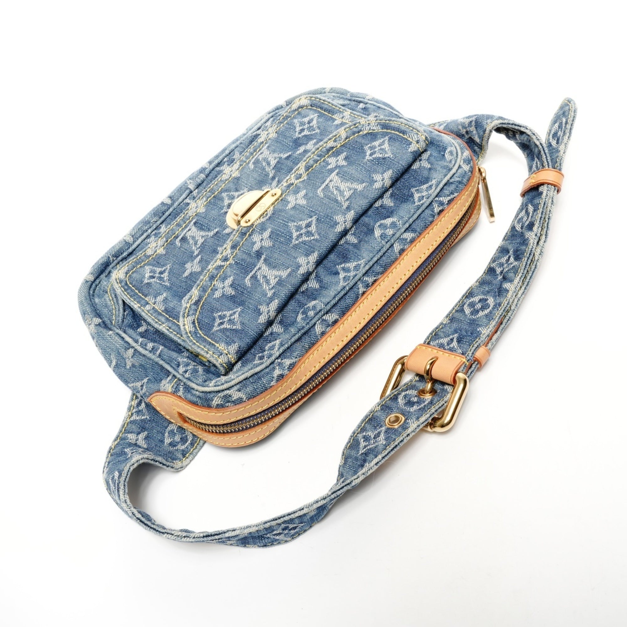 Louis Vuitton Monogram Denim Blue Denim Fanny Pack (Pre-Owned)
