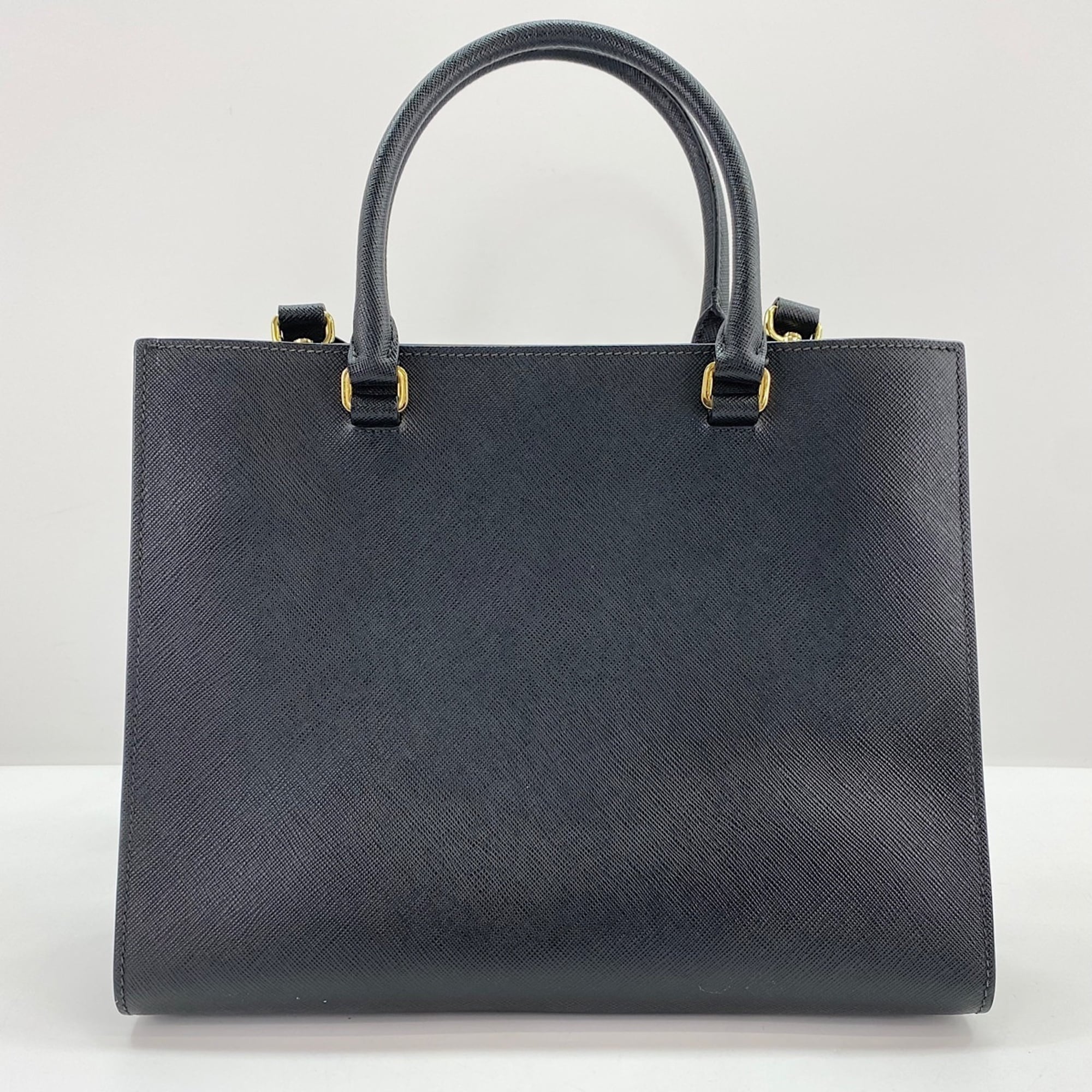 Prada Black Handbag Shoulder Bag (Pre-Owned)