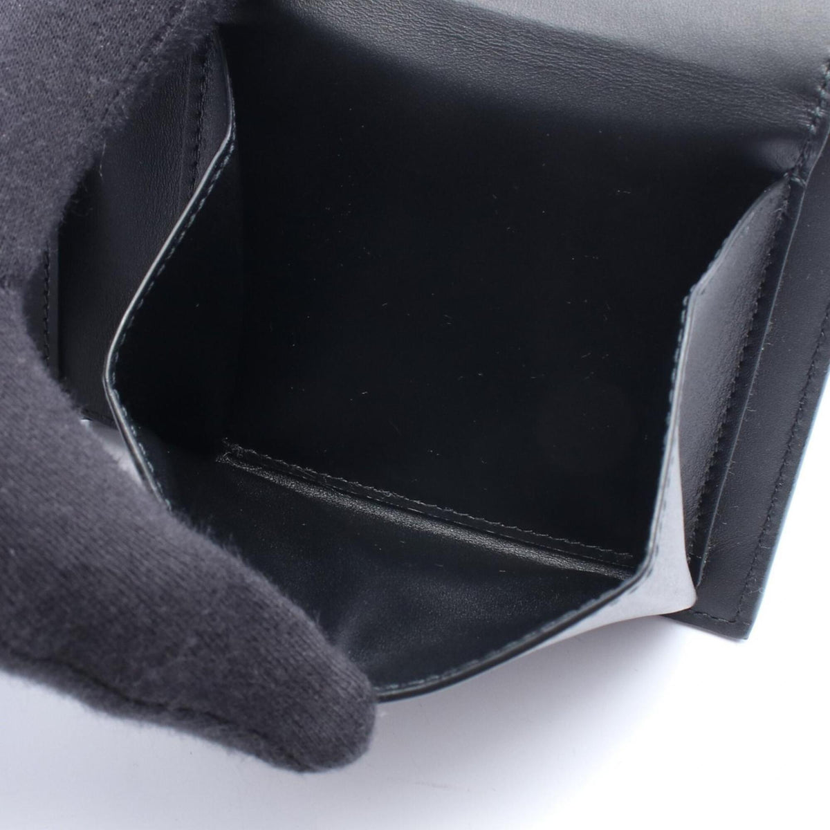 Loewe Green Leather Wallet (Bi-Fold) (Pre-Owned)