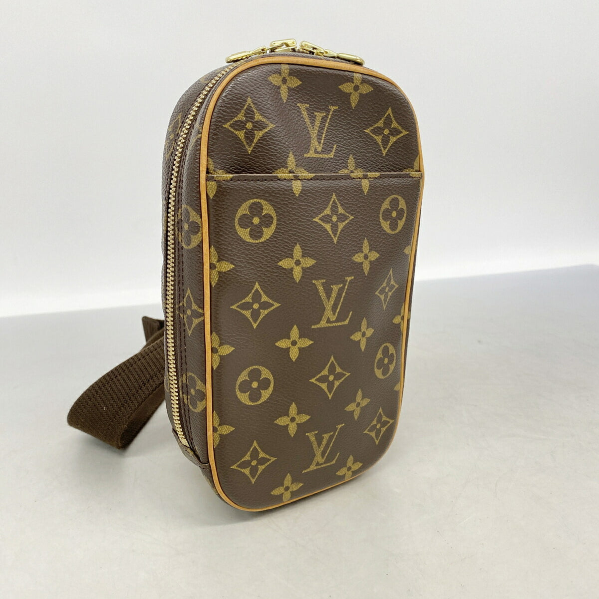 Louis Vuitton Brown Sling Bag (Pre-Owned)