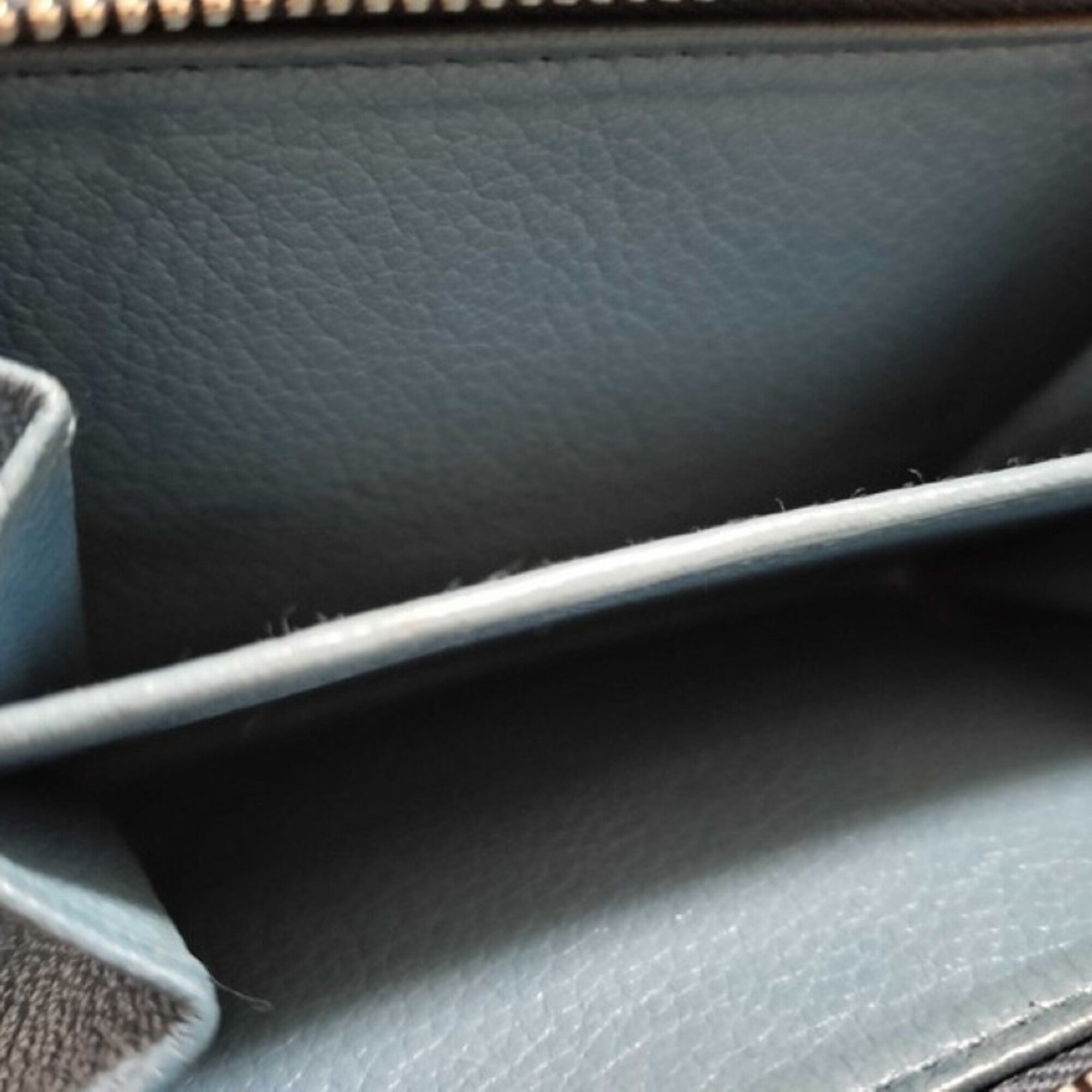 Miu Miu Blue Leather Wallet (Bi-Fold) (Pre-Owned)
