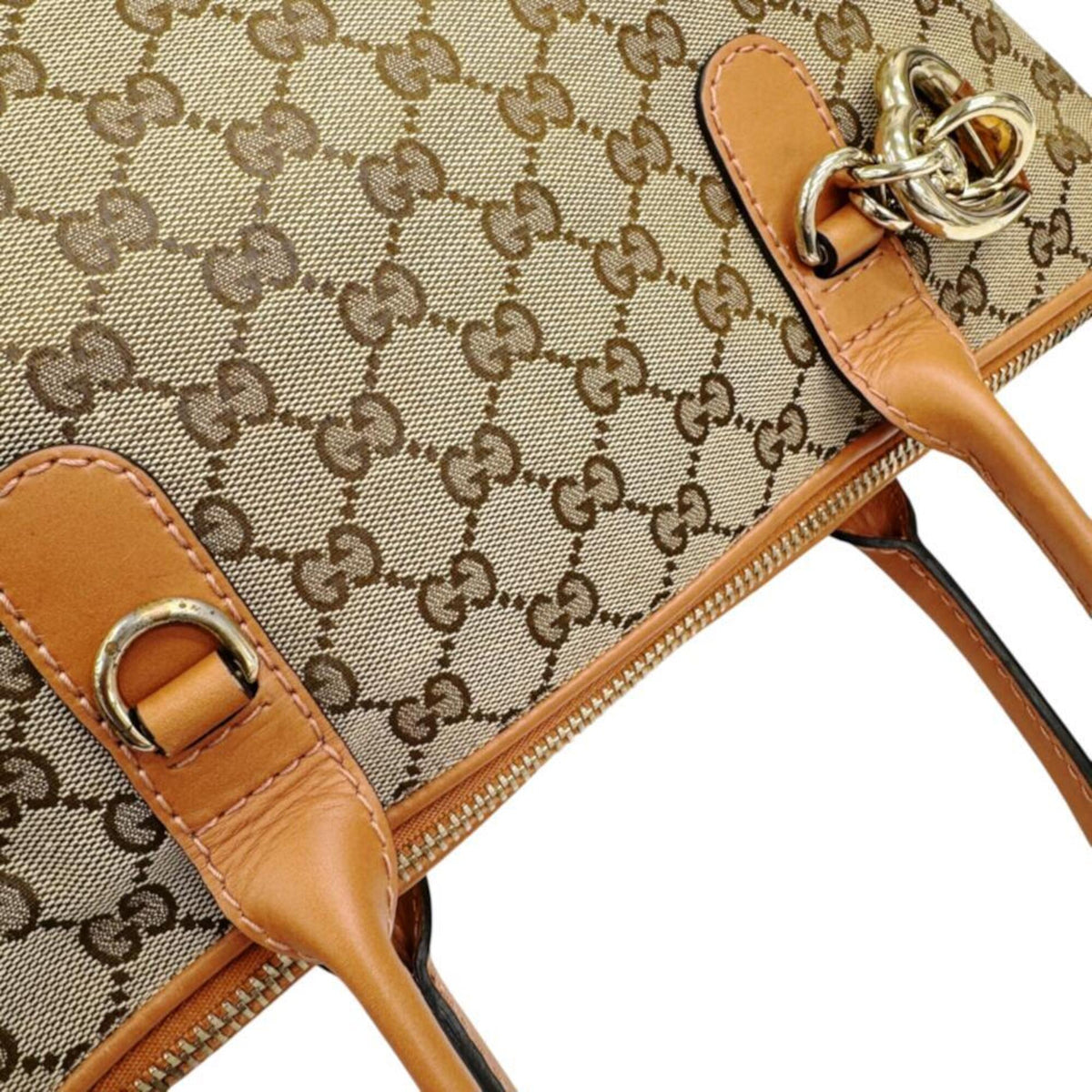 Gucci Beige Pink Beige Canvas Shoulder Bag (Pre-Owned)