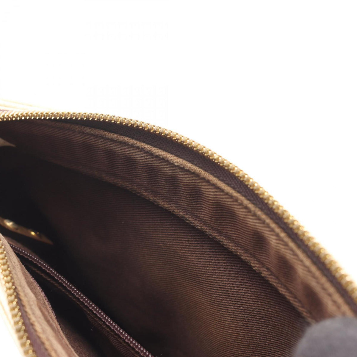 Loewe White Coated Canvas Leather Shoulder Bag (Pre-Owned)