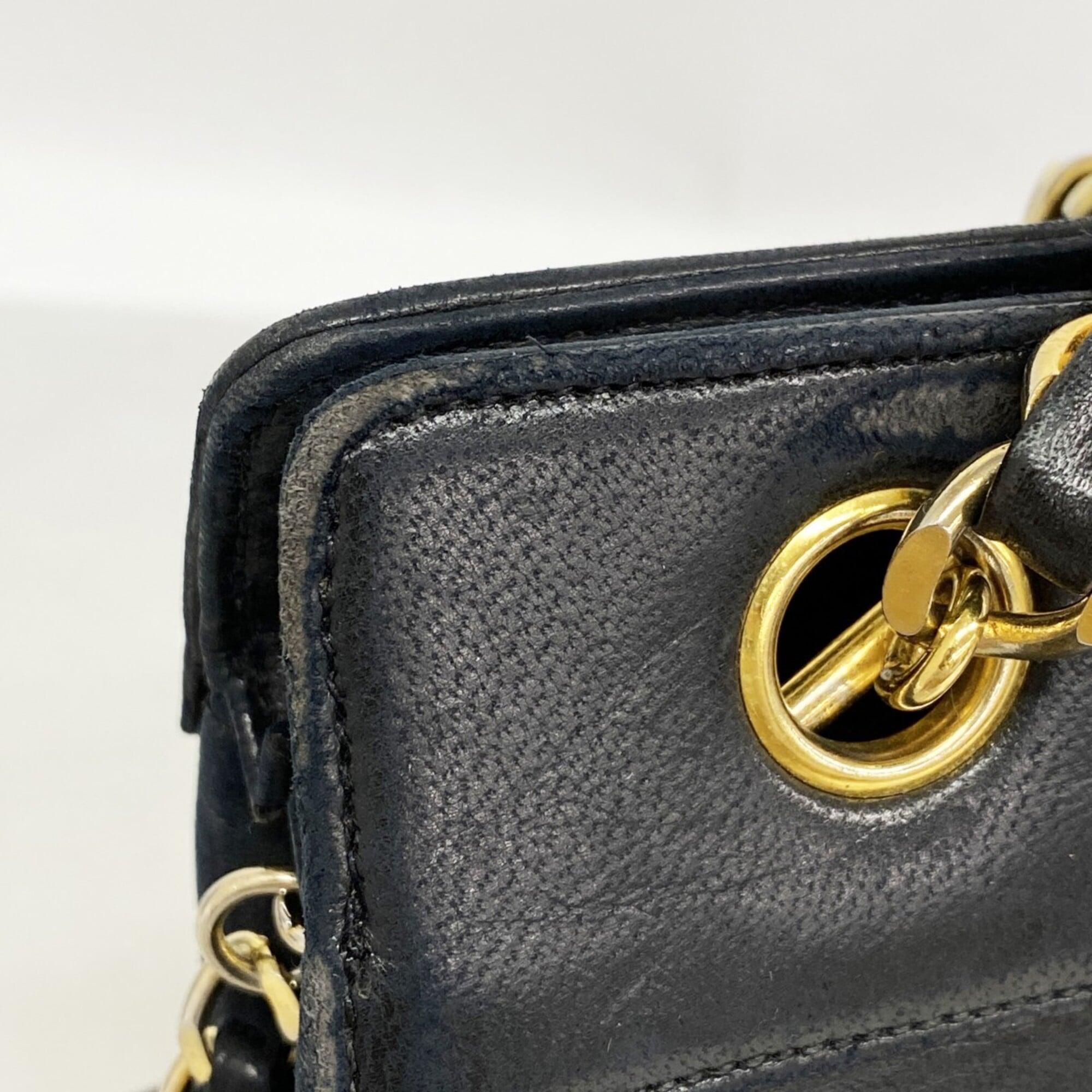 Chanel Black Leather Tote Bag (Pre-Owned)
