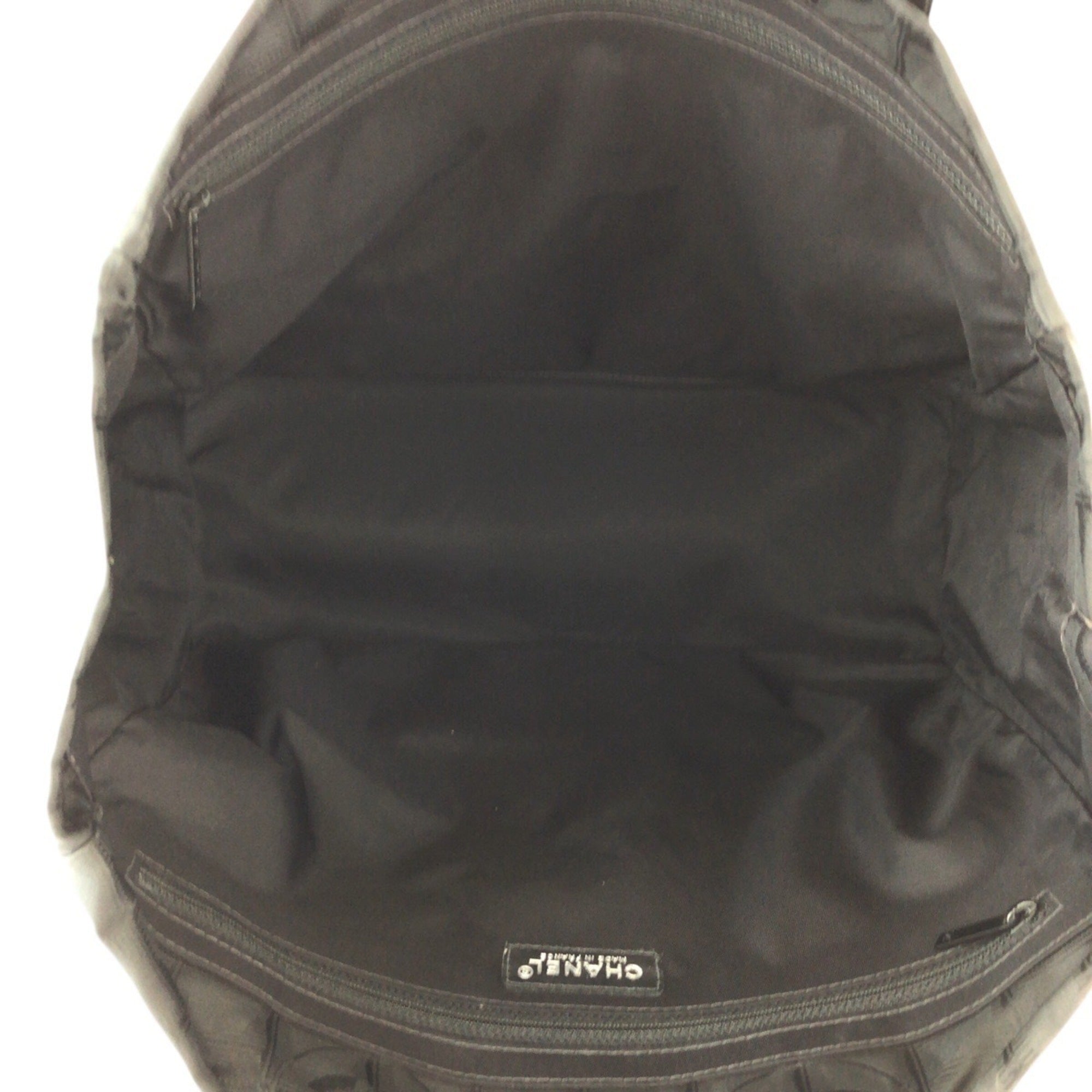 Chanel Black Nylon Leather Shoulder Bag Tote Bag (Pre-Owned)