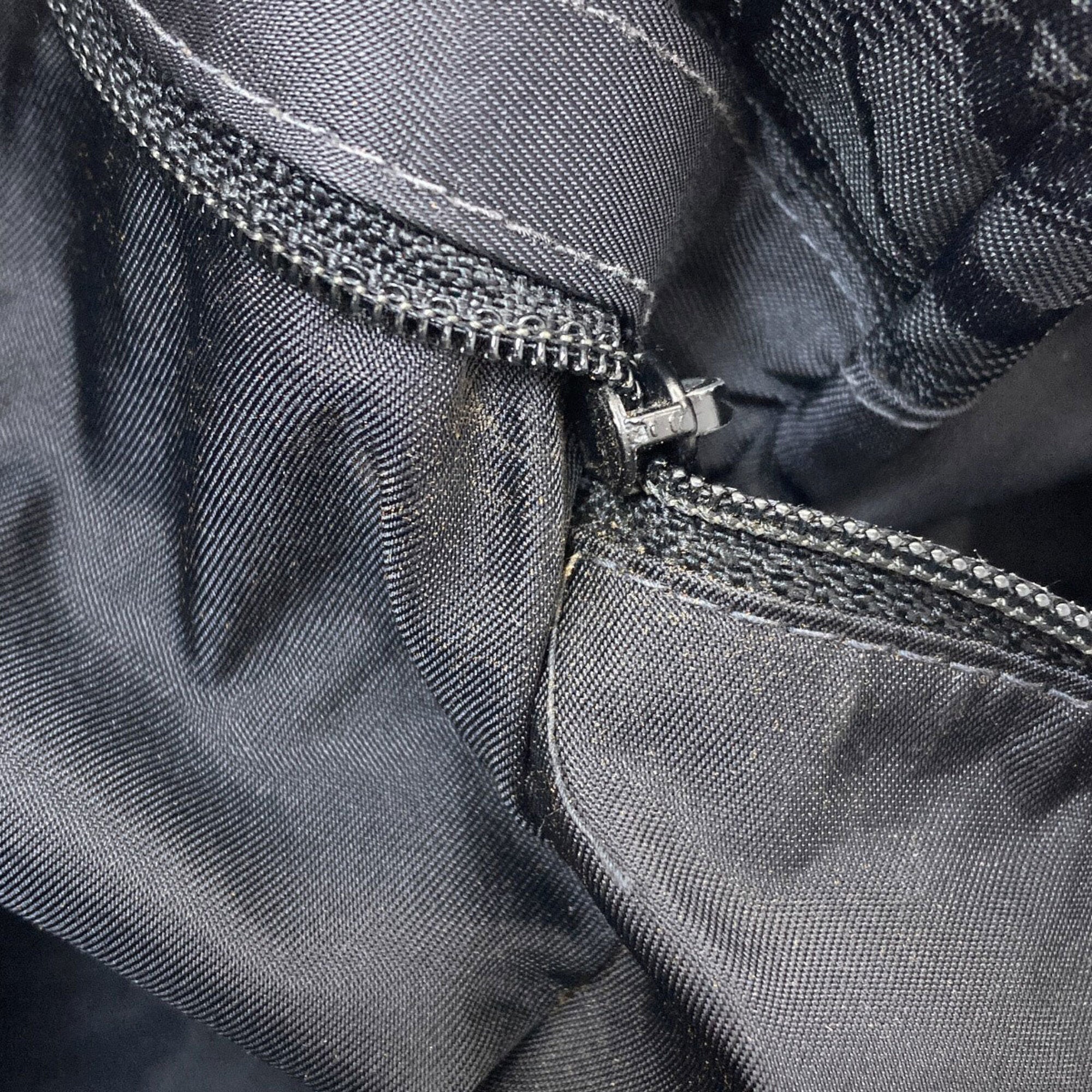 Chanel Black Nylon Tote Bag (Pre-Owned)