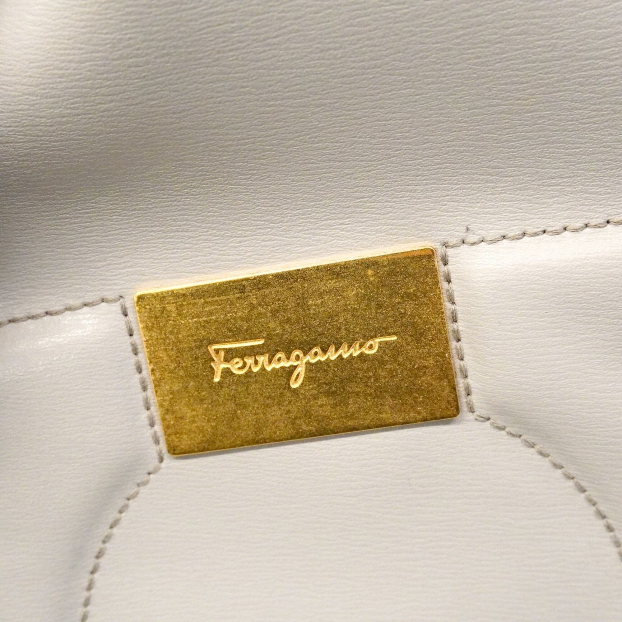 Salvatore Ferragamo Gray Leather Tote Bag (Pre-Owned)