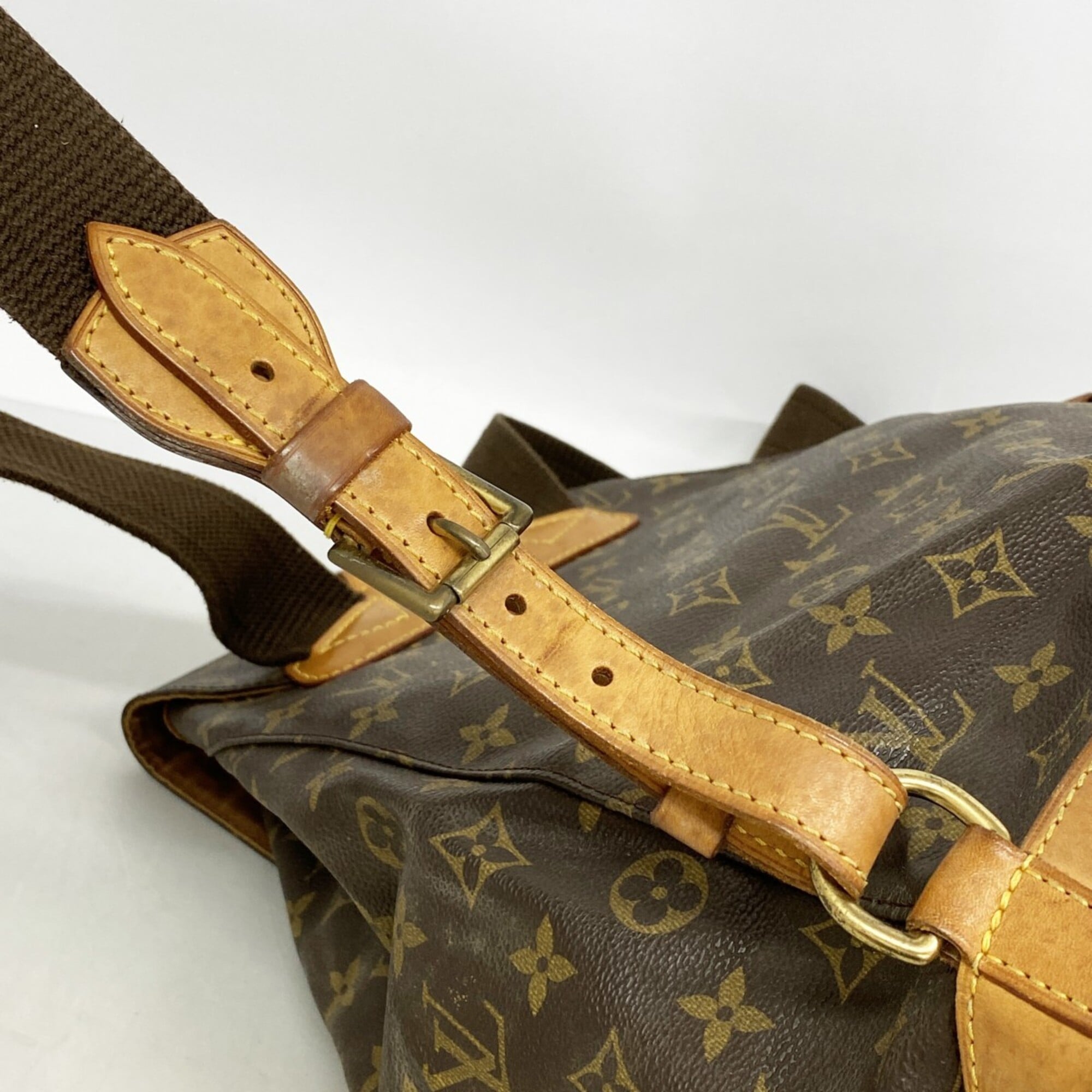 Louis Vuitton Brown Backpack (Pre-Owned)