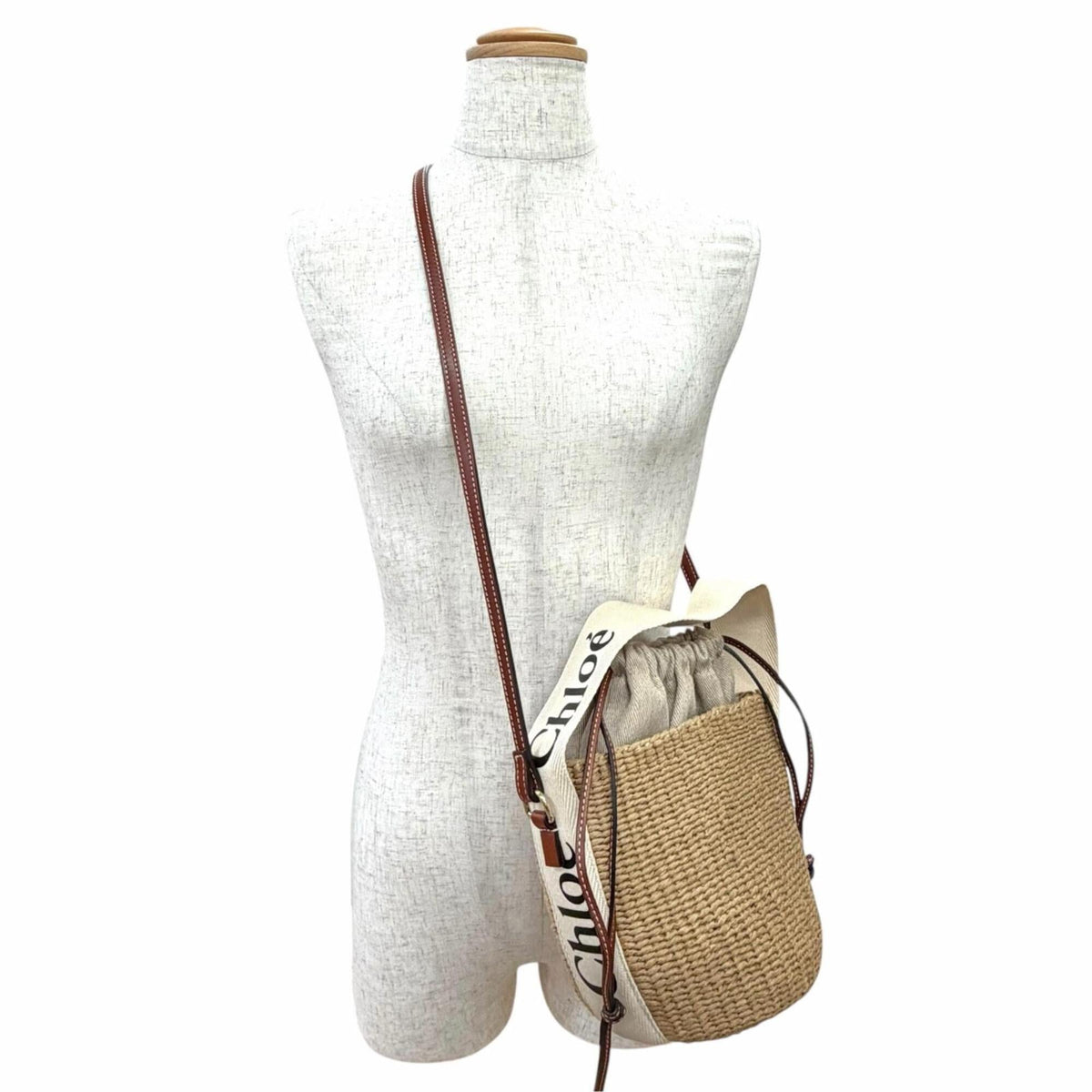 Chloé Beige Paper Leather Basket Shoulder Bag (Pre-Owned)