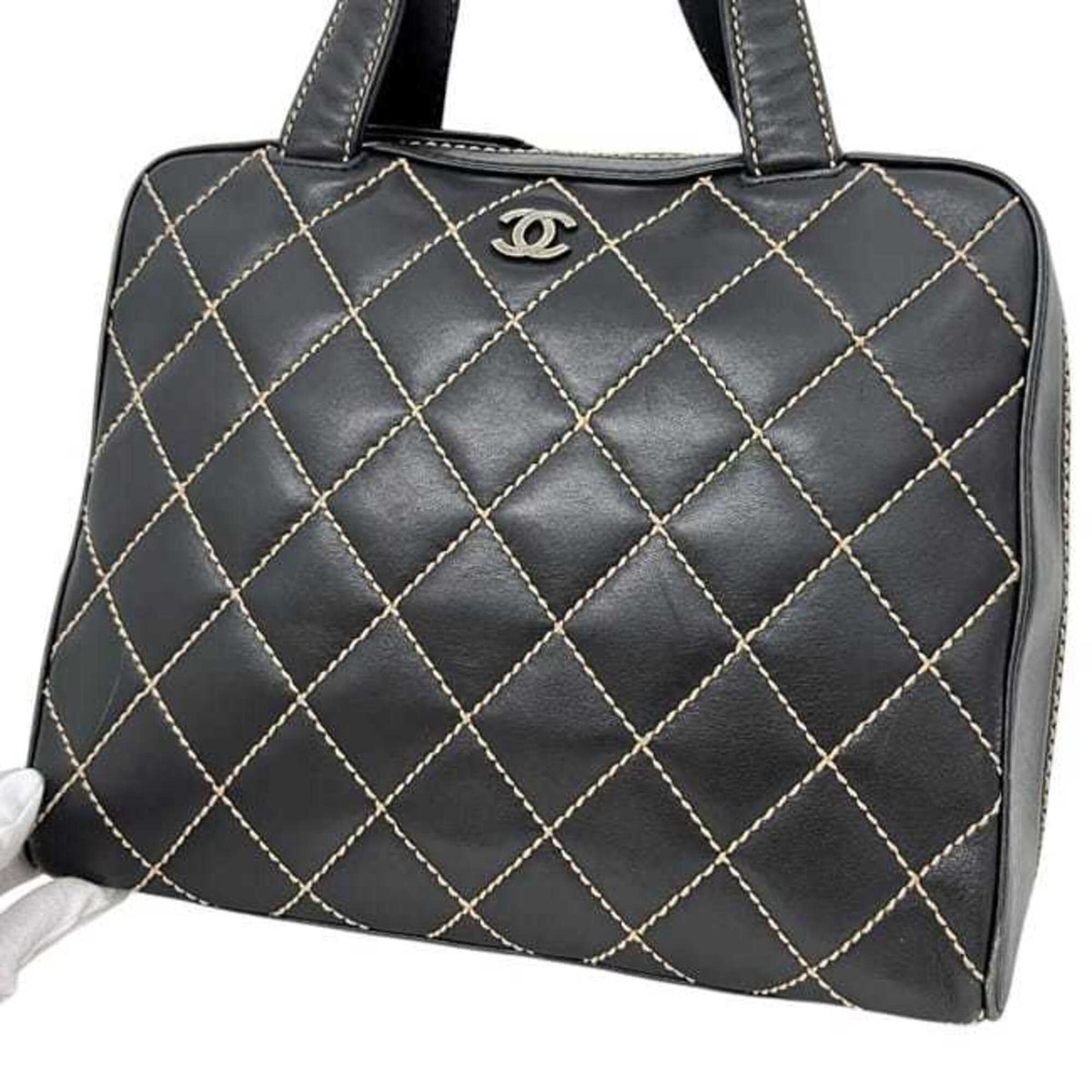 Chanel Black Leather Handbag Tote Bag (Pre-Owned)